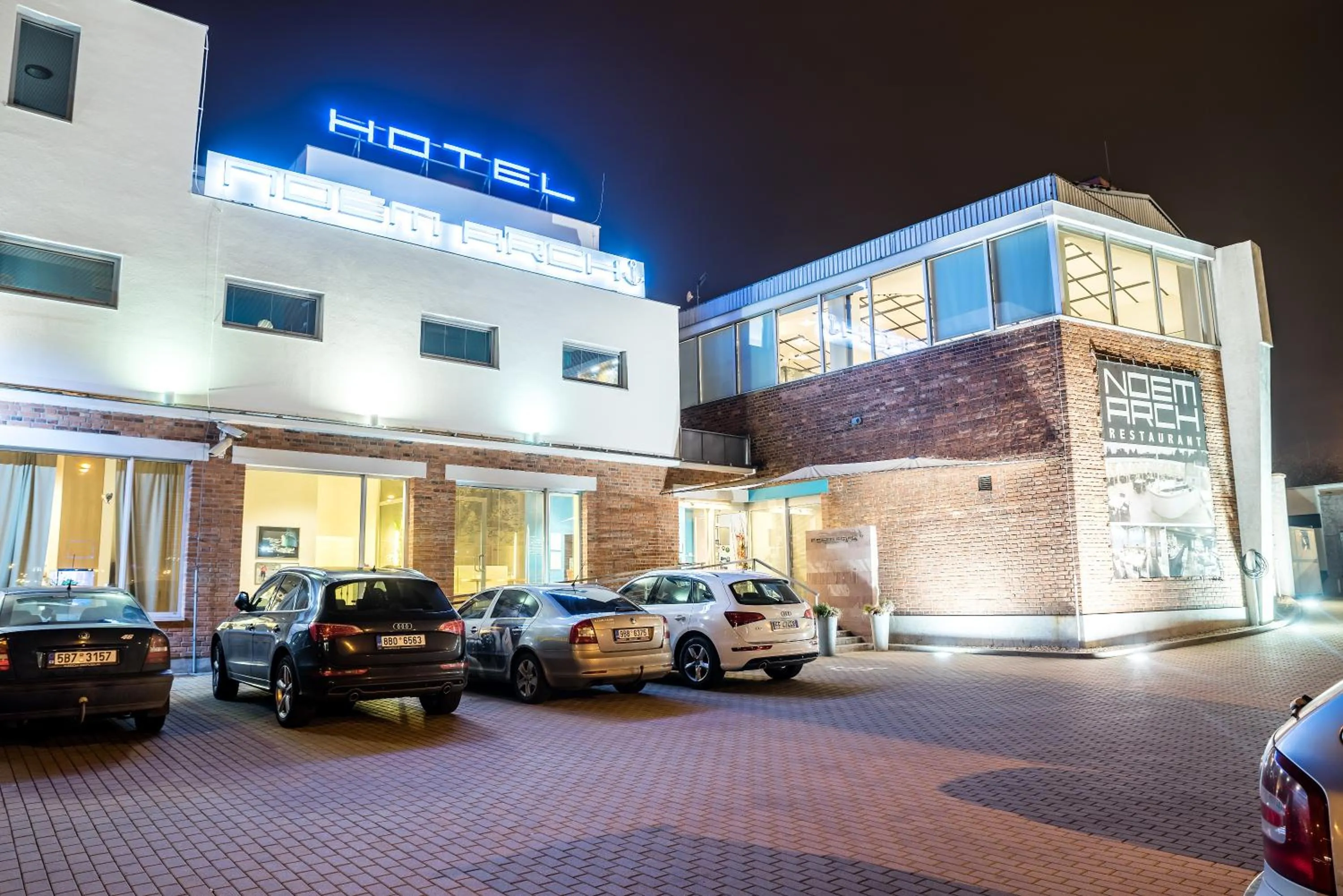 Facade/entrance in Restaurant & Design Hotel Noem Arch