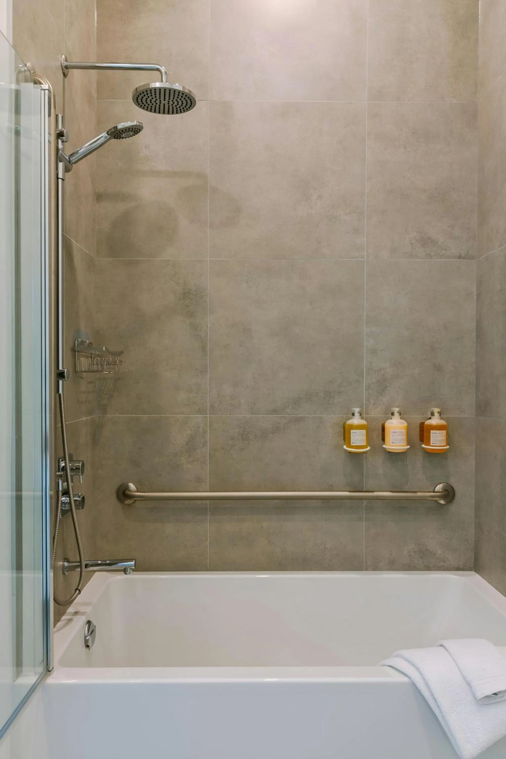 Bathroom in Sonder by Marriott Bonvoy Maisonneuve Apartments Downtown