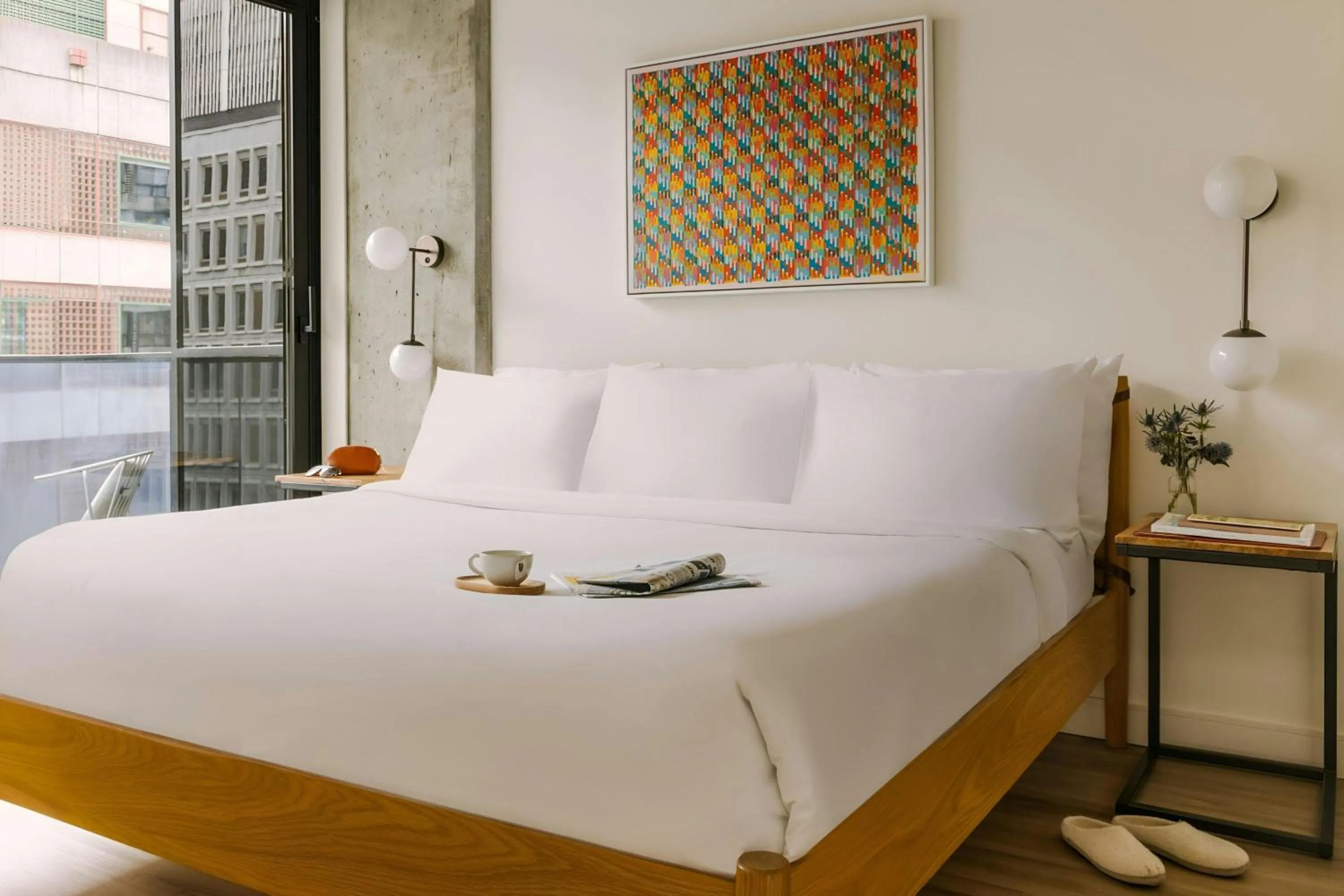 Bedroom, Bed in Sonder by Marriott Bonvoy Maisonneuve Apartments Downtown