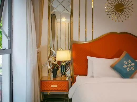 Bed in Bao Ngoc Hotel Linh Dam