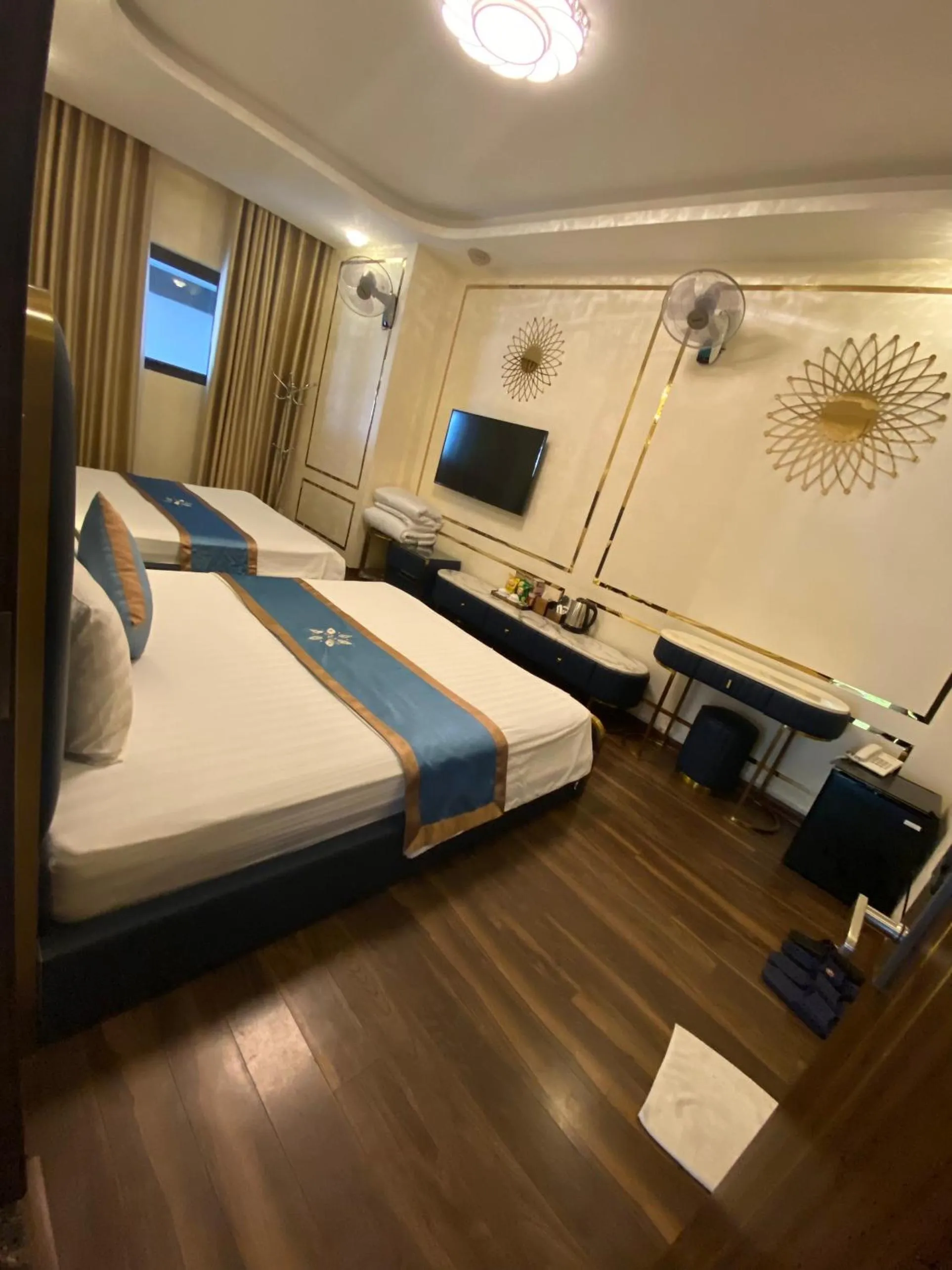 Bed in Bao Ngoc Hotel Linh Dam