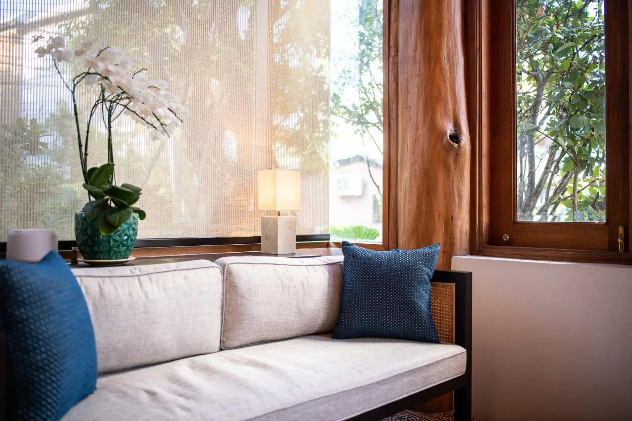 Lobby or reception in At Gate Thaphae Hotel Lobby or reception in At Gate Thaphae Hotel