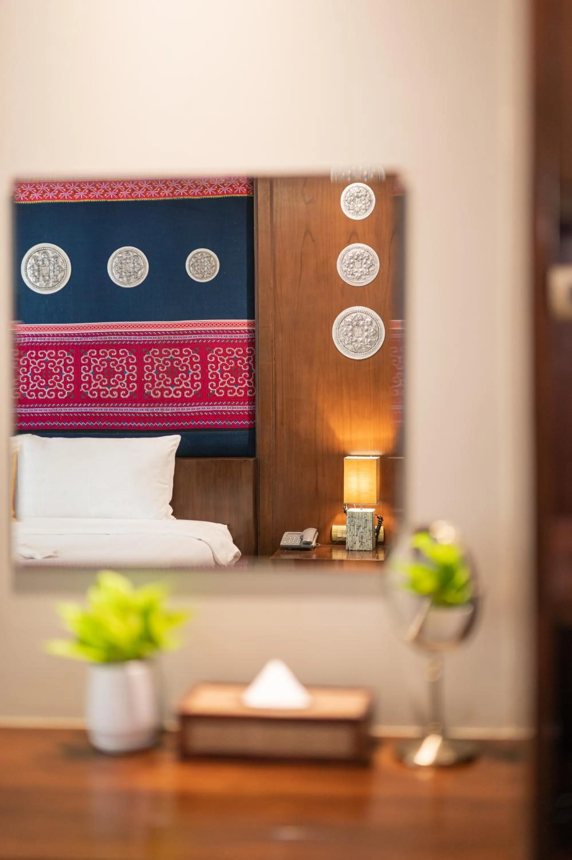 At Gate Thaphae Hotel