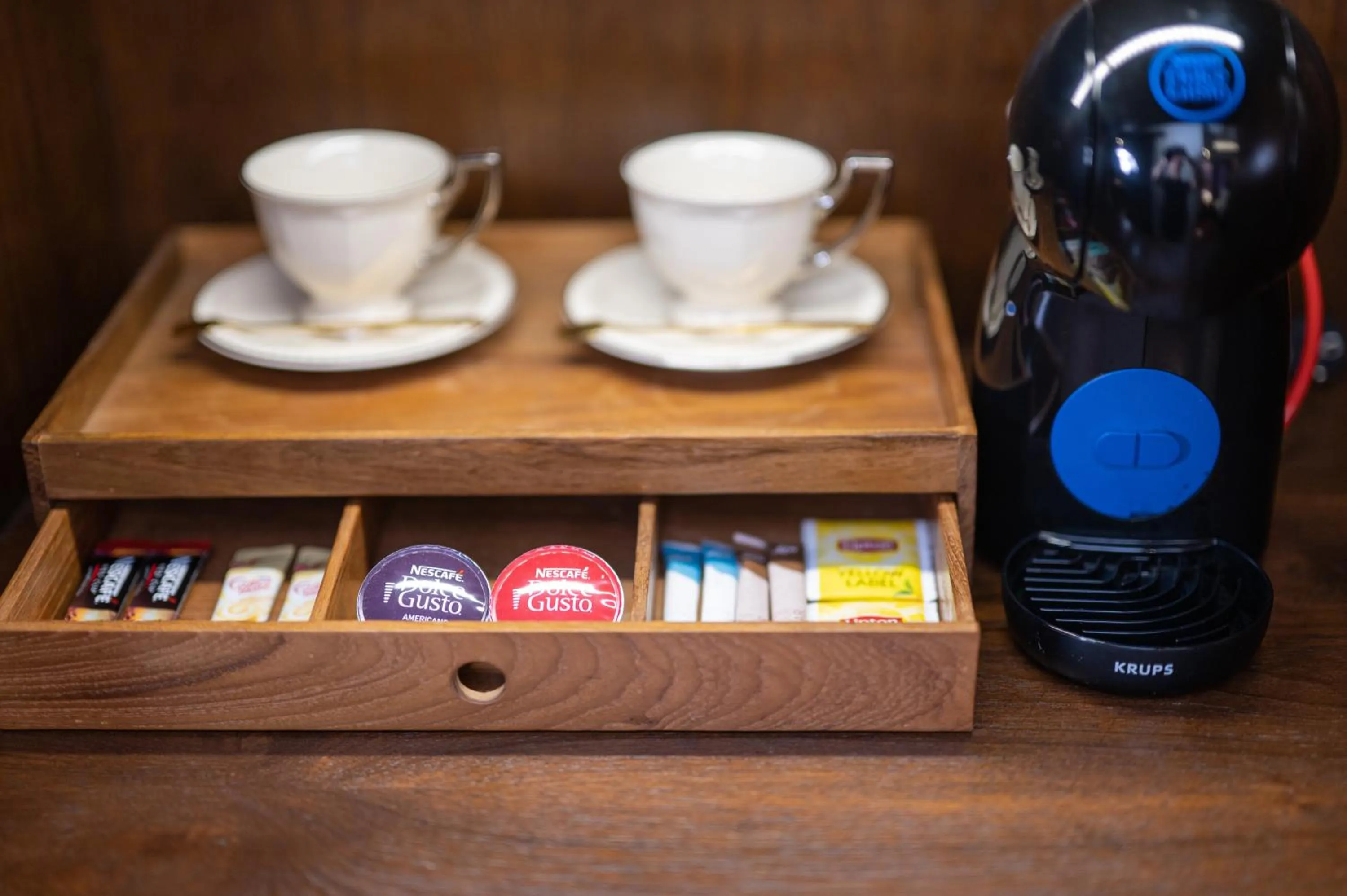 At Gate Thaphae Hotel