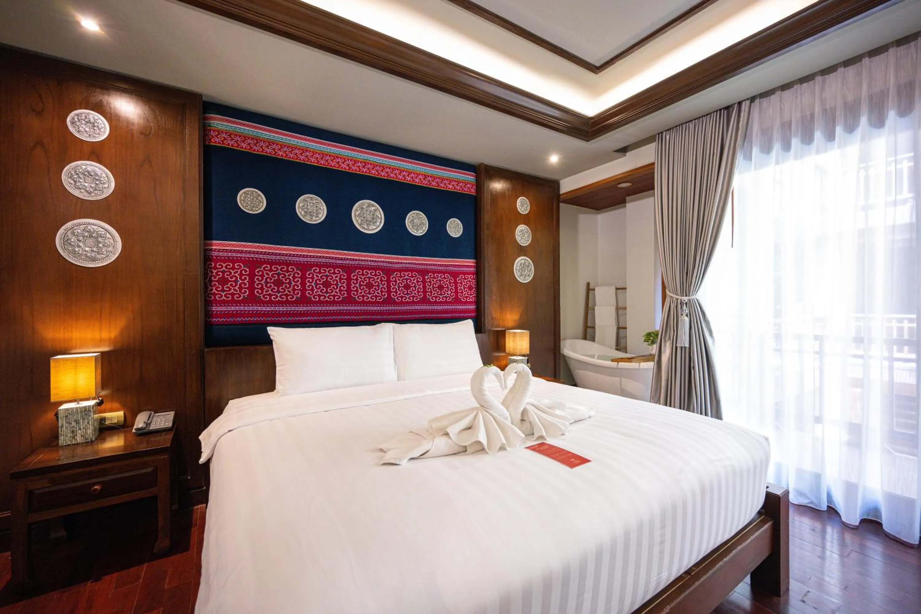 Bed in At Gate Thaphae Hotel