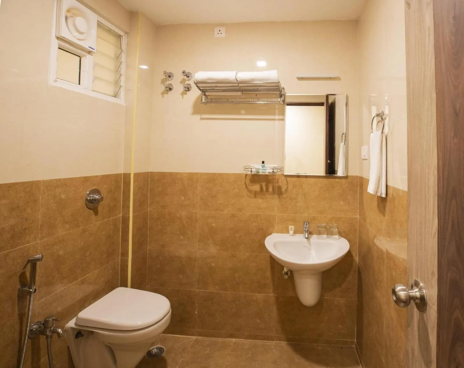 Bathroom in Hotel Ramtel inn