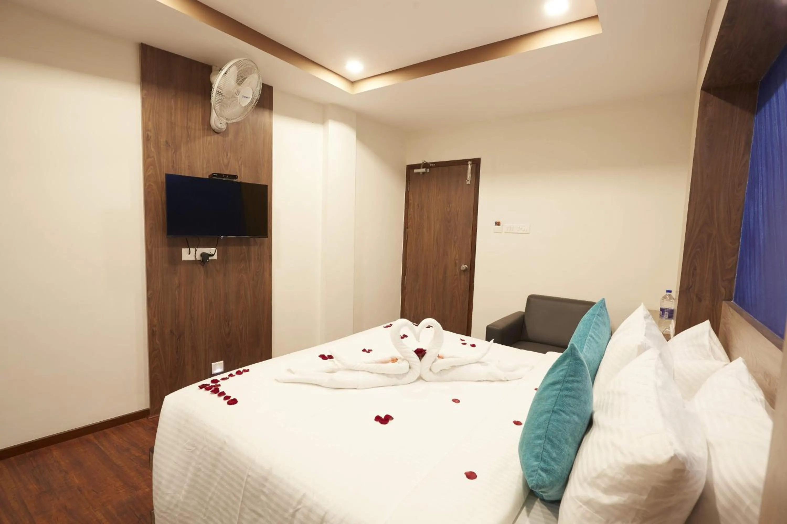 Bed in Hotel Ramtel inn