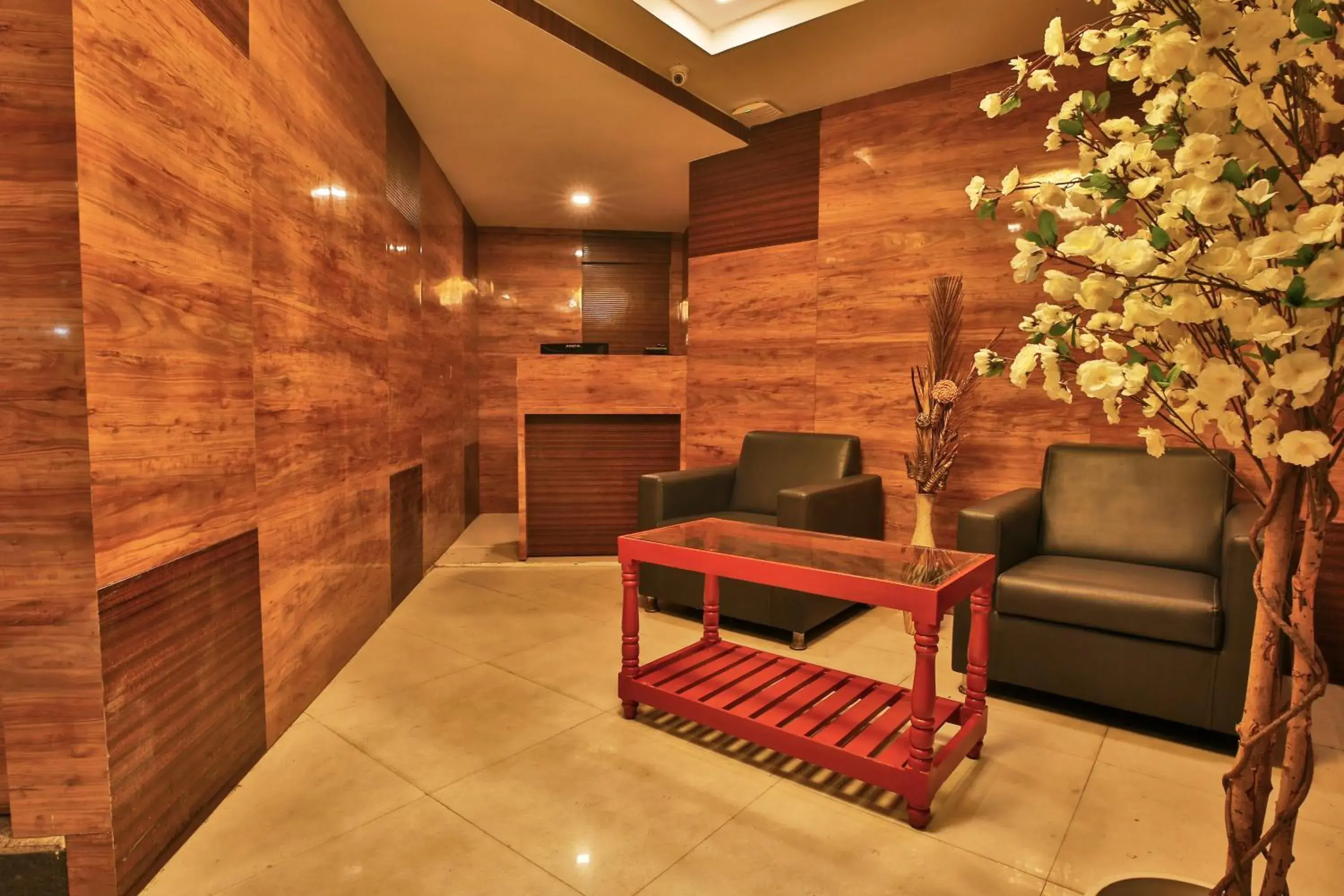 Facade/entrance in Hotel Ramtel inn Facade/entrance in Hotel Ramtel inn