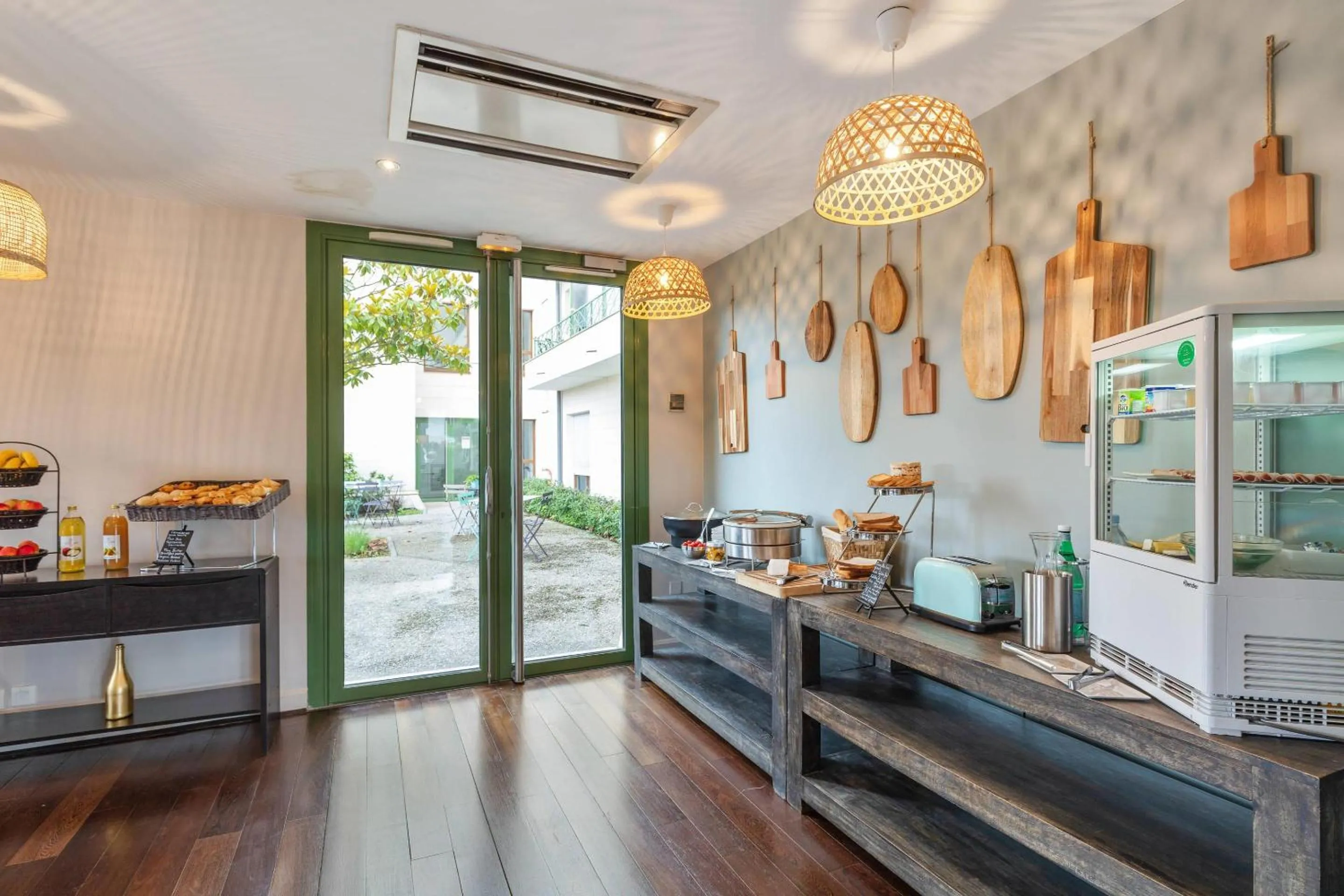 Breakfast in Quality Aparthotel Divonne - Portes de Geneve