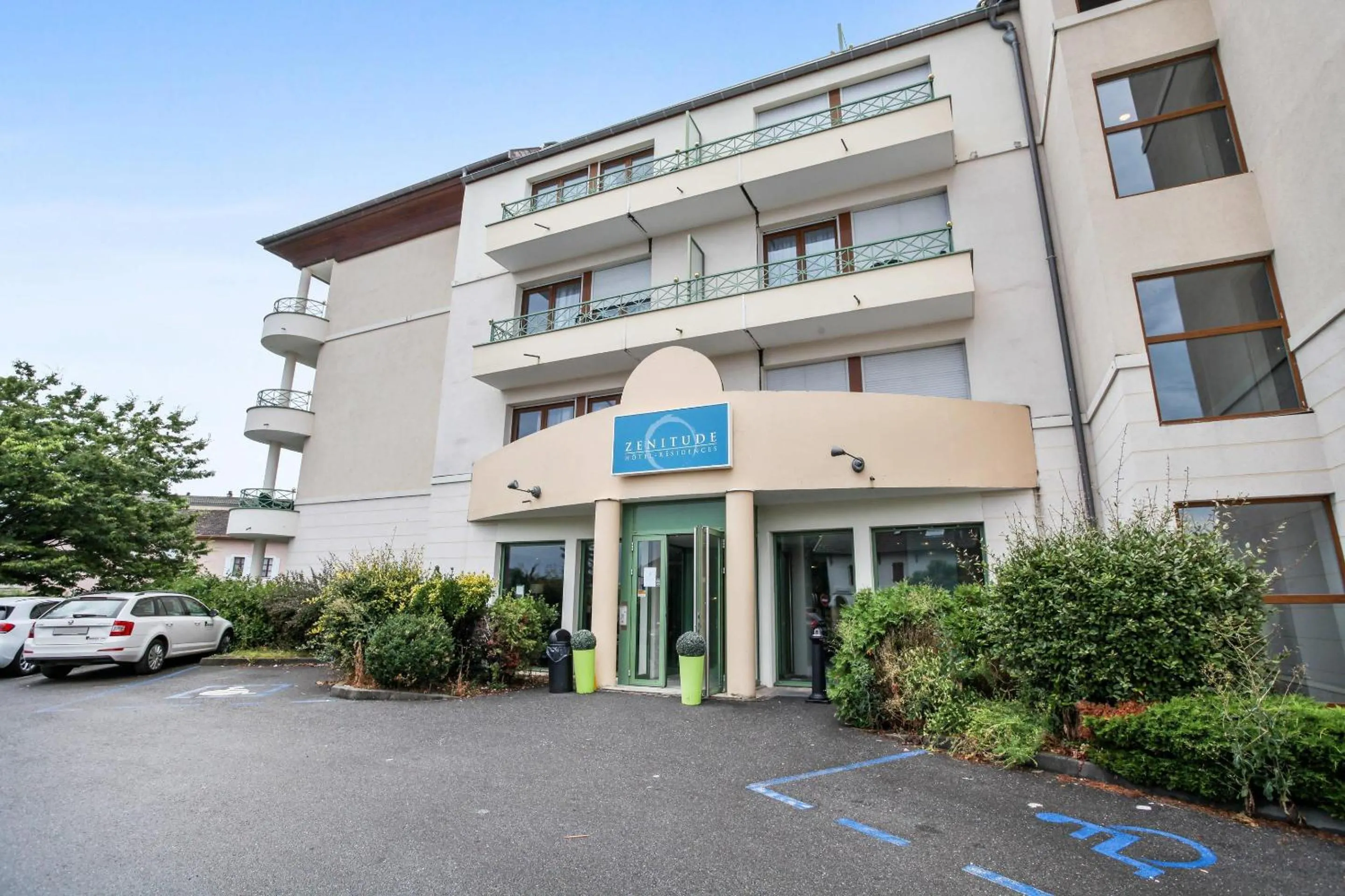 Property building in Quality Aparthotel Divonne - Portes de Geneve