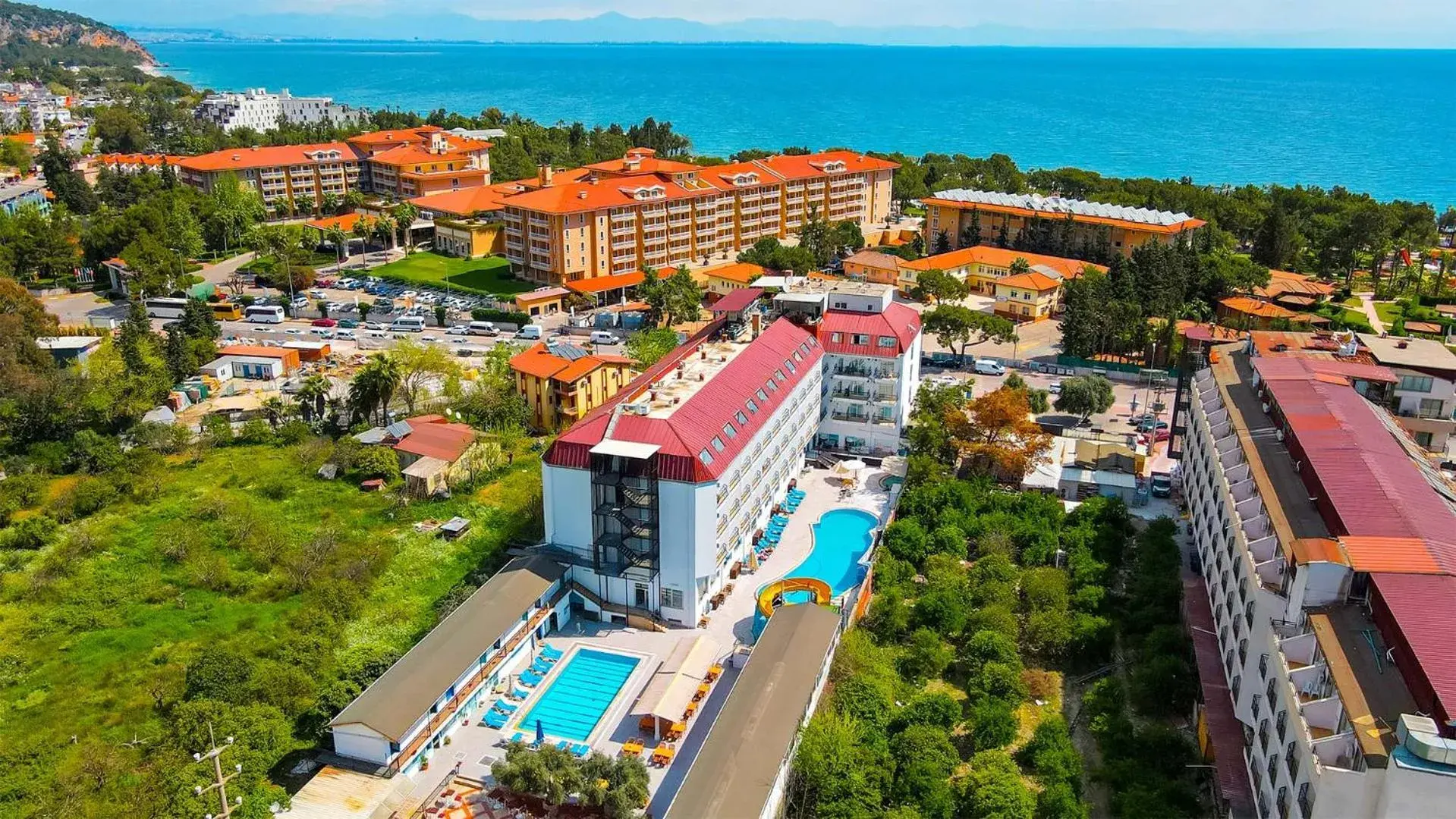 Property building in Get Enjoy Hotels Property building in Get Enjoy Hotels