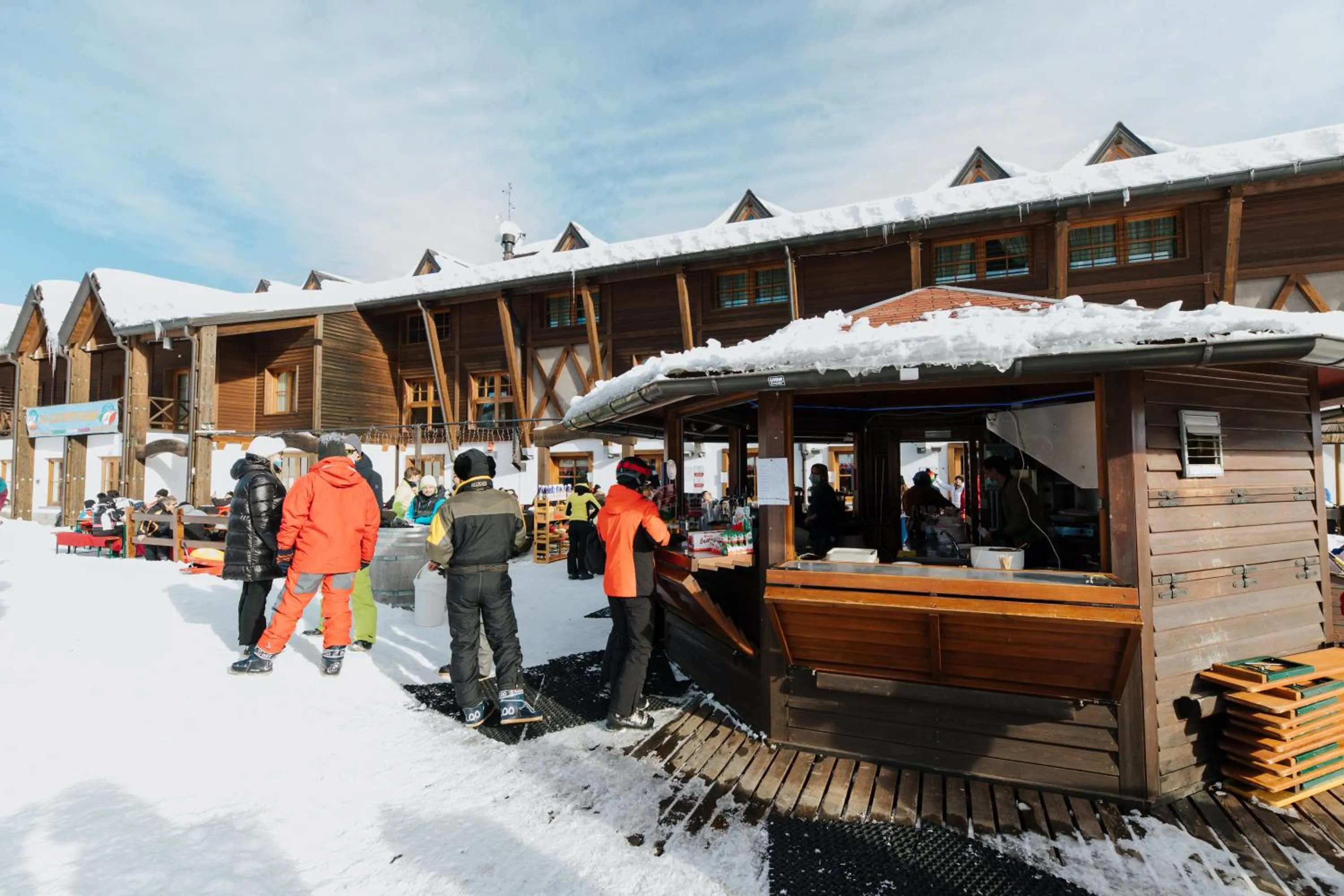 Property building in Hotel Enzo Moro