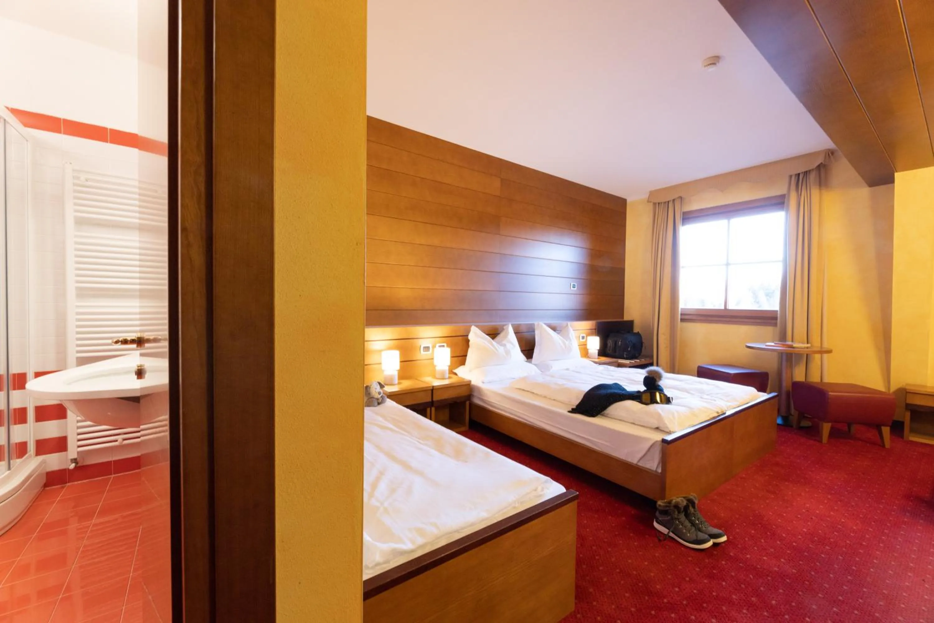 Photo of the whole room, Bed in Hotel Enzo Moro