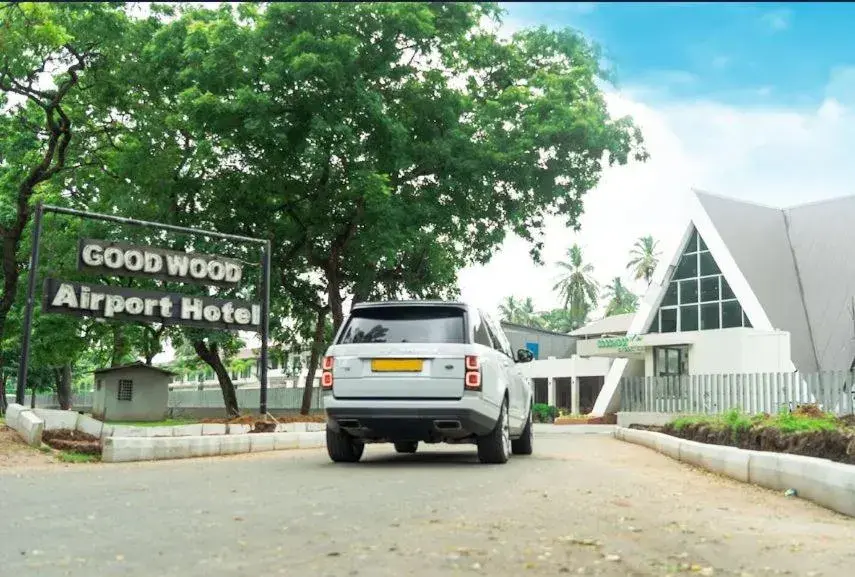 Good wood Airport Hotel Good wood Airport Hotel