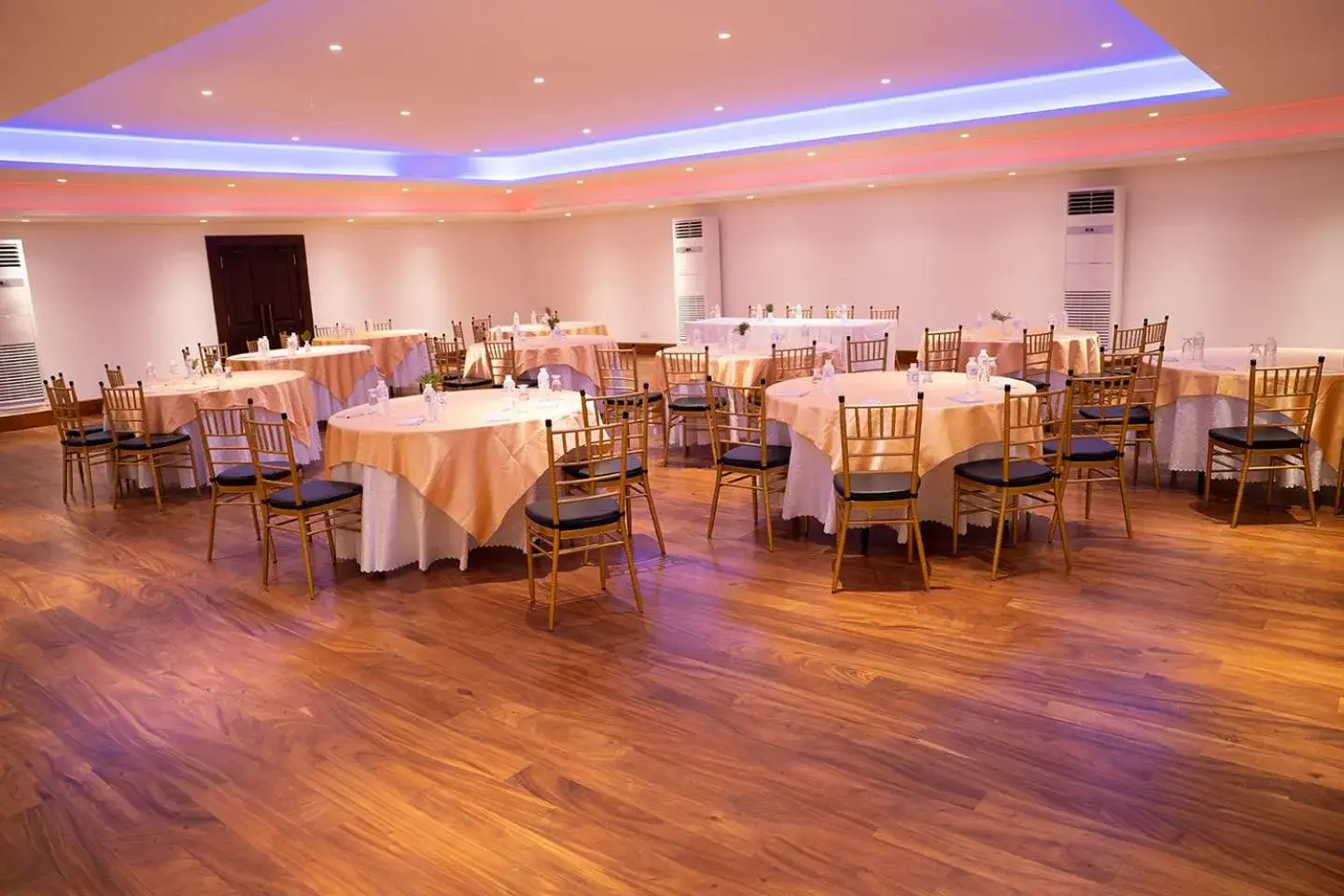 Good wood Airport Hotel Good wood Airport Hotel