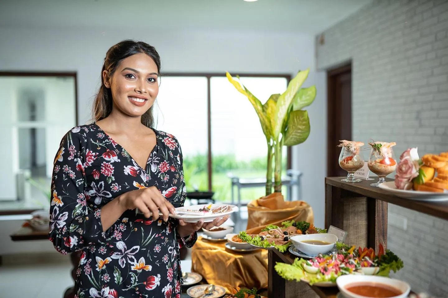 Good wood Airport Hotel