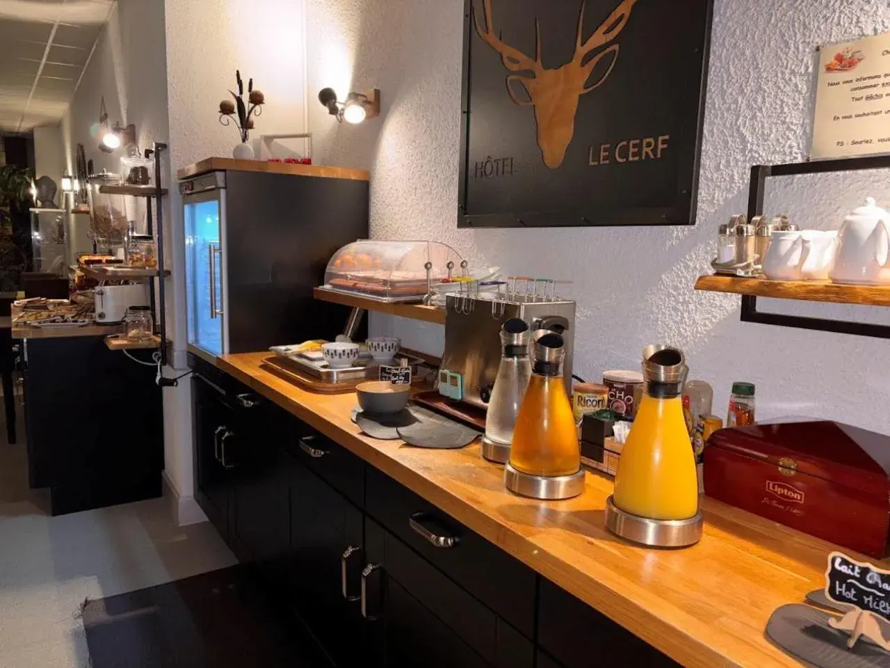 Breakfast in Logis Hotel Le Cerf Breakfast in Logis Hotel Le Cerf