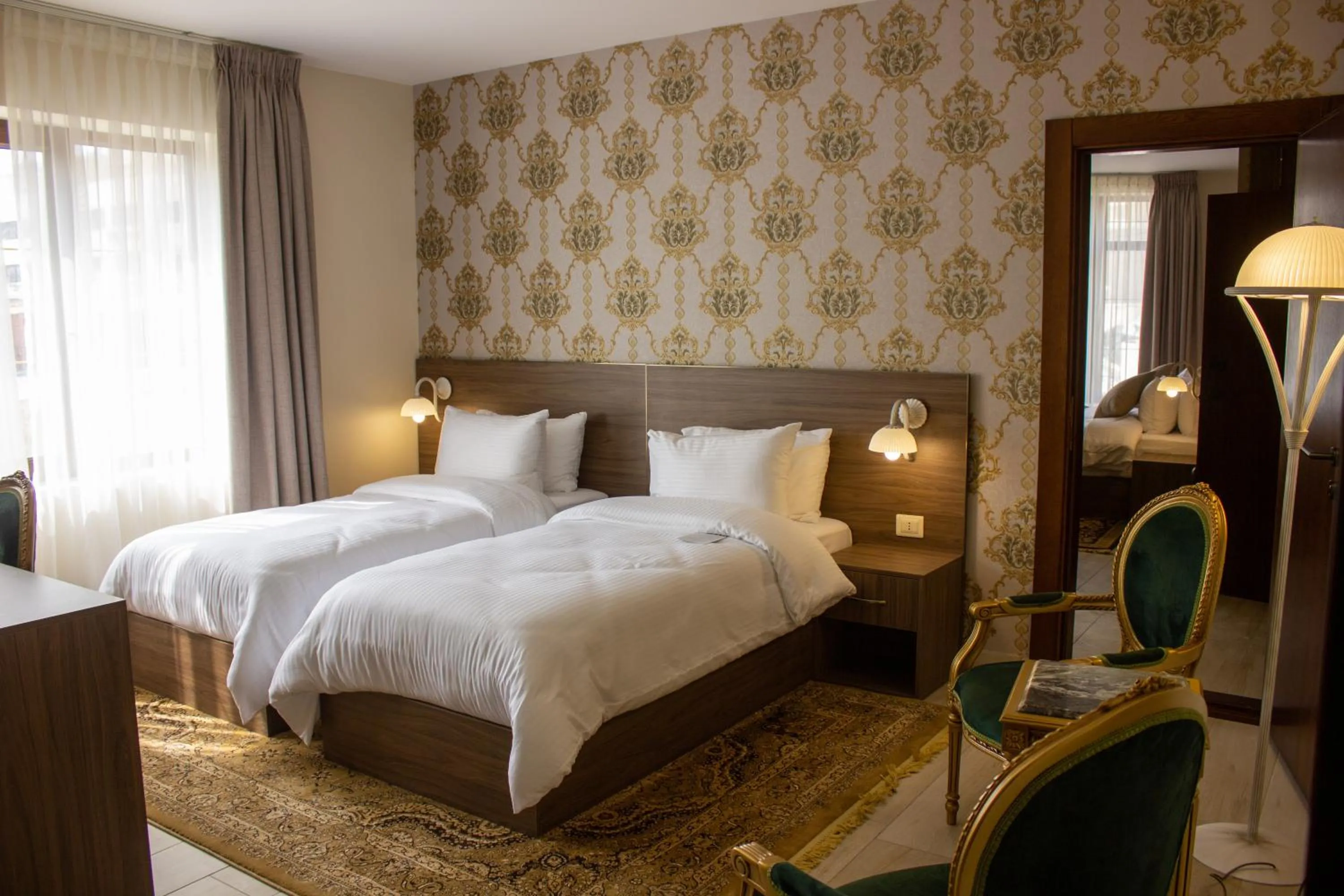 Bed in Khan Khediwe Hotel