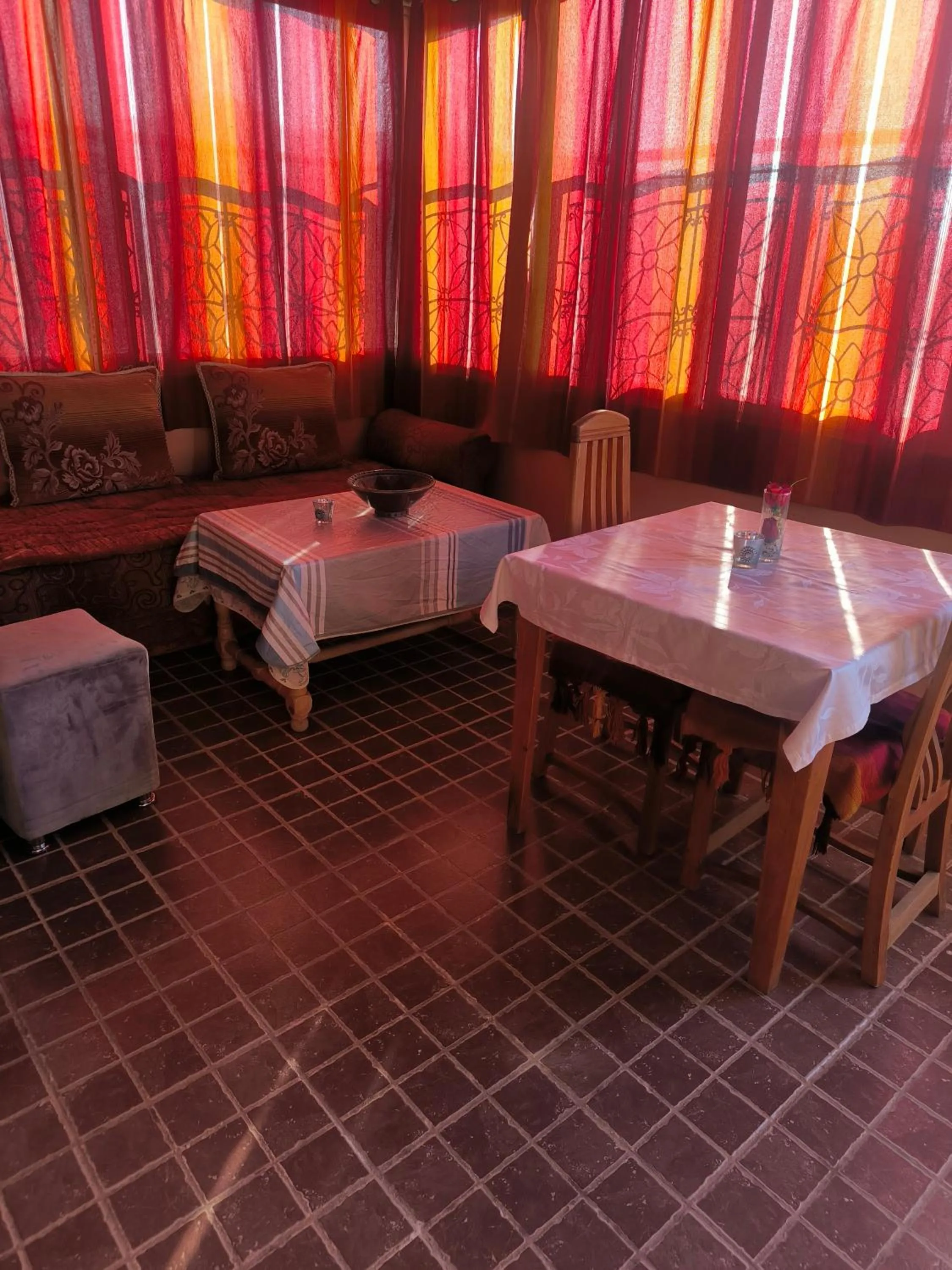 Living room in Jad Auberge