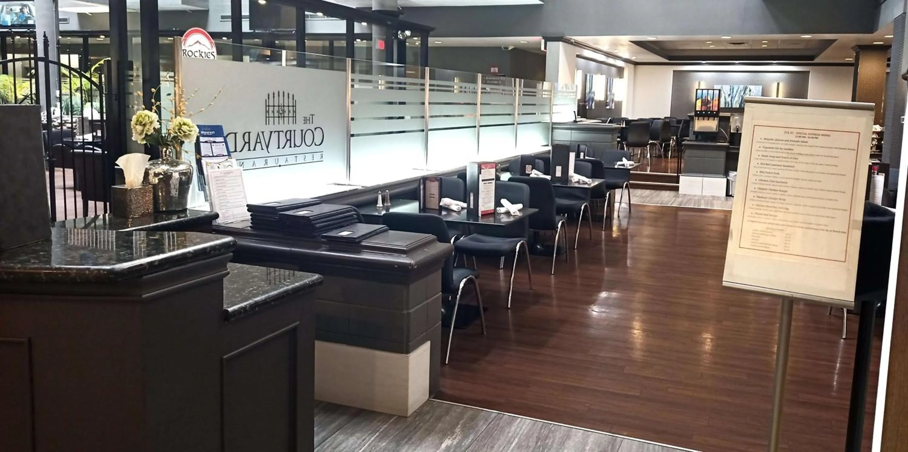 Restaurant/places to eat in Best Western Plus Village Park Inn