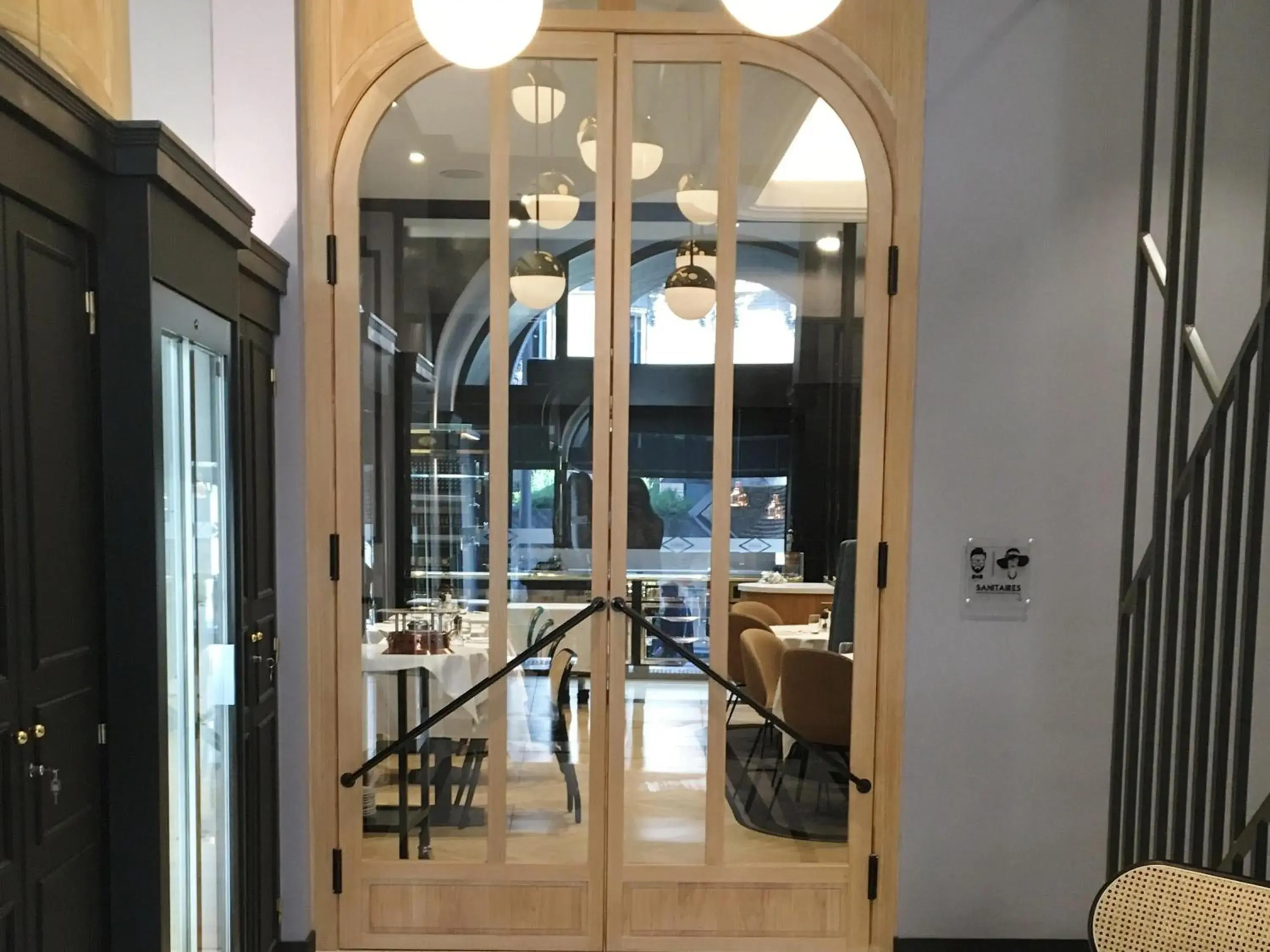 Restaurant/places to eat in ibis Styles Dijon Central Restaurant/places to eat in ibis Styles Dijon Central