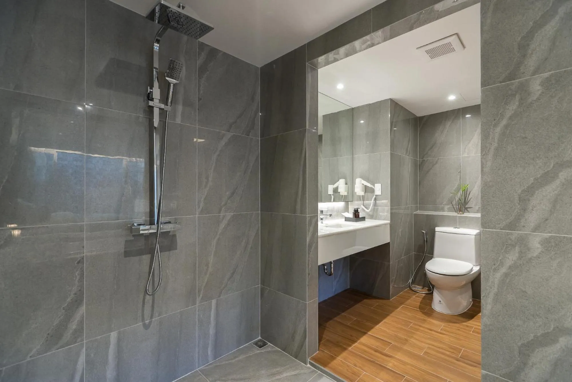 Shower in Shambhala Hotel Pattaya