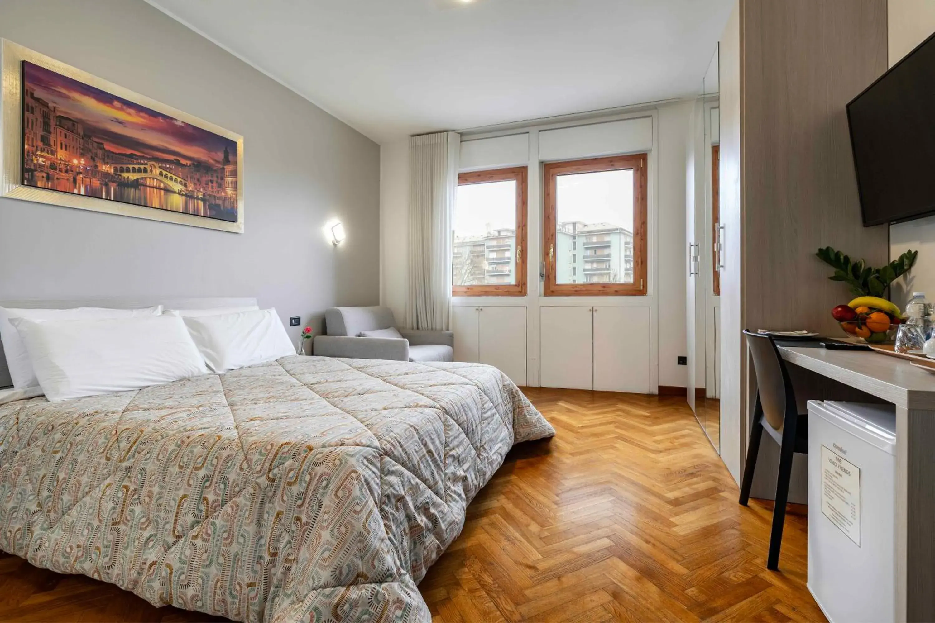 Large Double Room in Bed & breakfast Venice Friends Large Double Room in Bed & breakfast Venice Friends