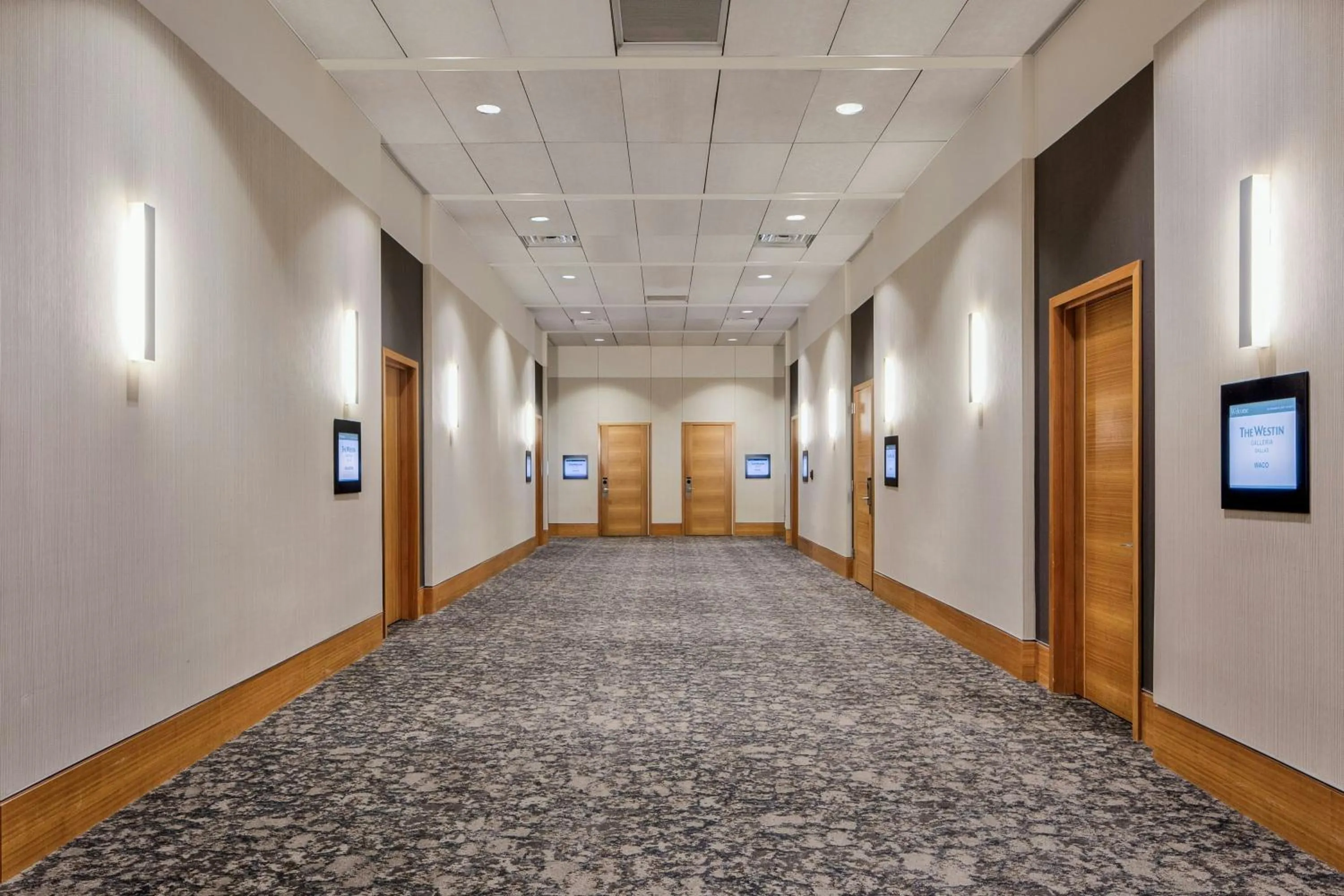 Meeting/conference room in The Westin Galleria Dallas