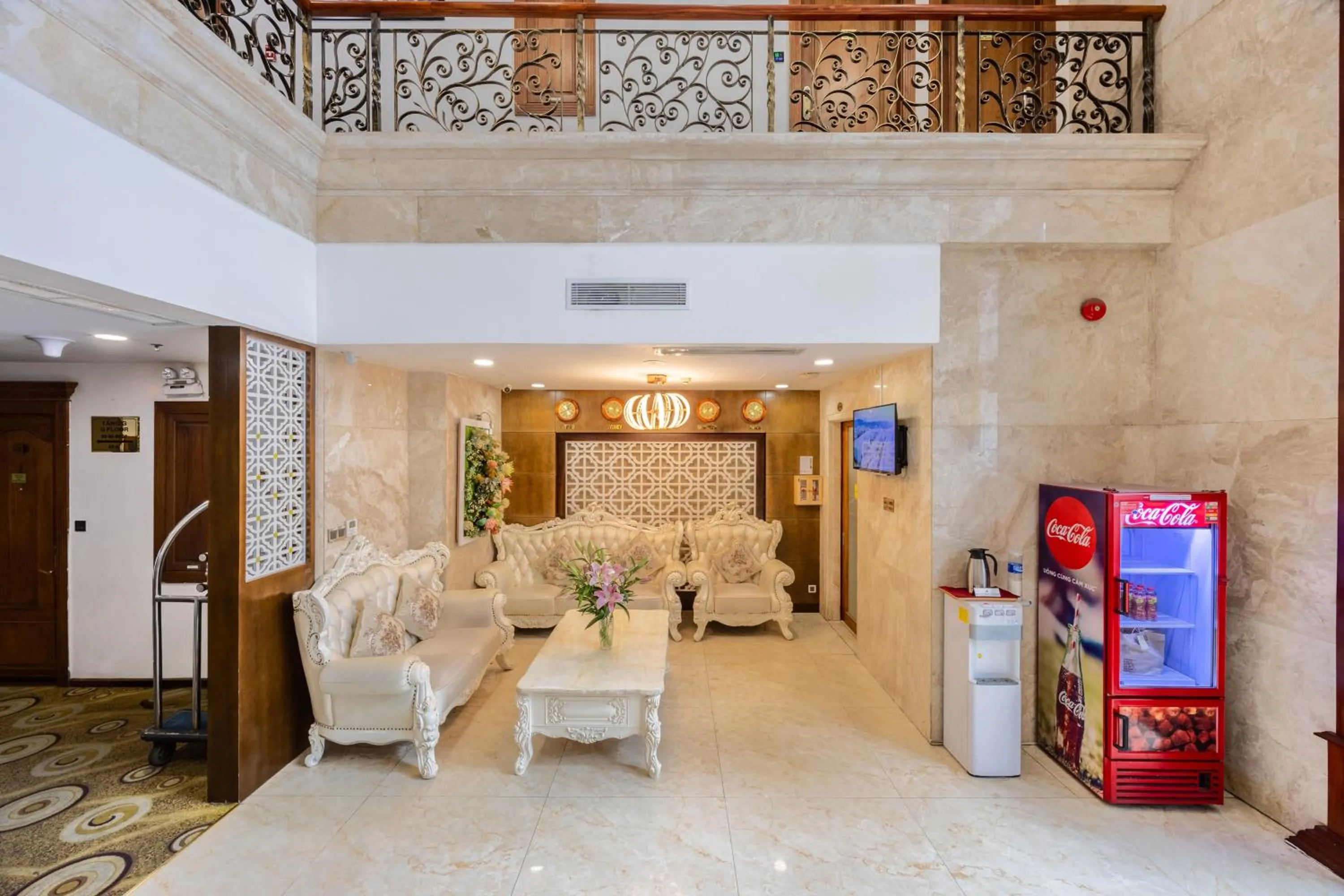 Seating area in A25 Hotel - 29 Lê Thị Hồng Gấm