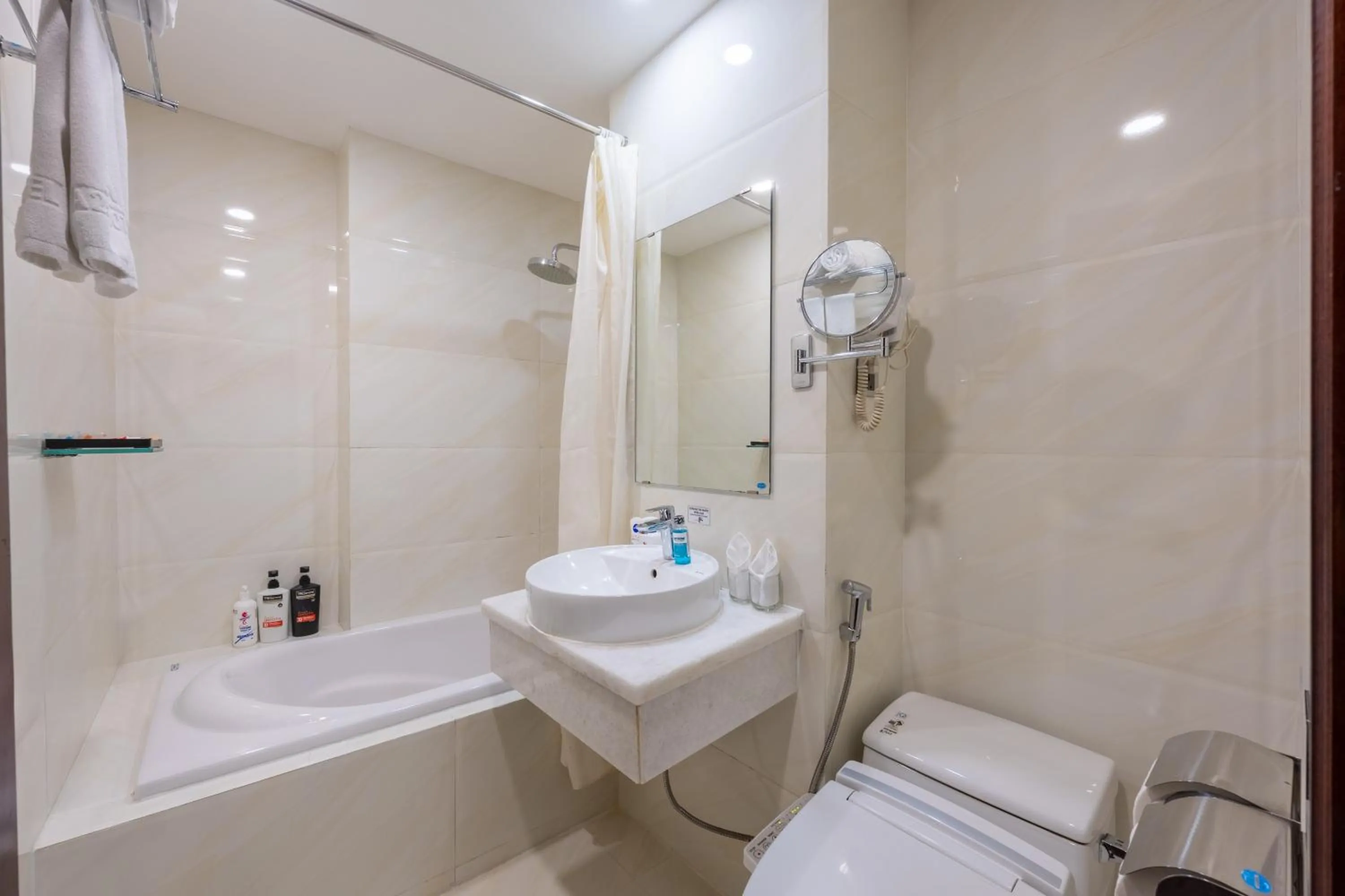 Bathroom in A25 Hotel - 29 Lê Thị Hồng Gấm