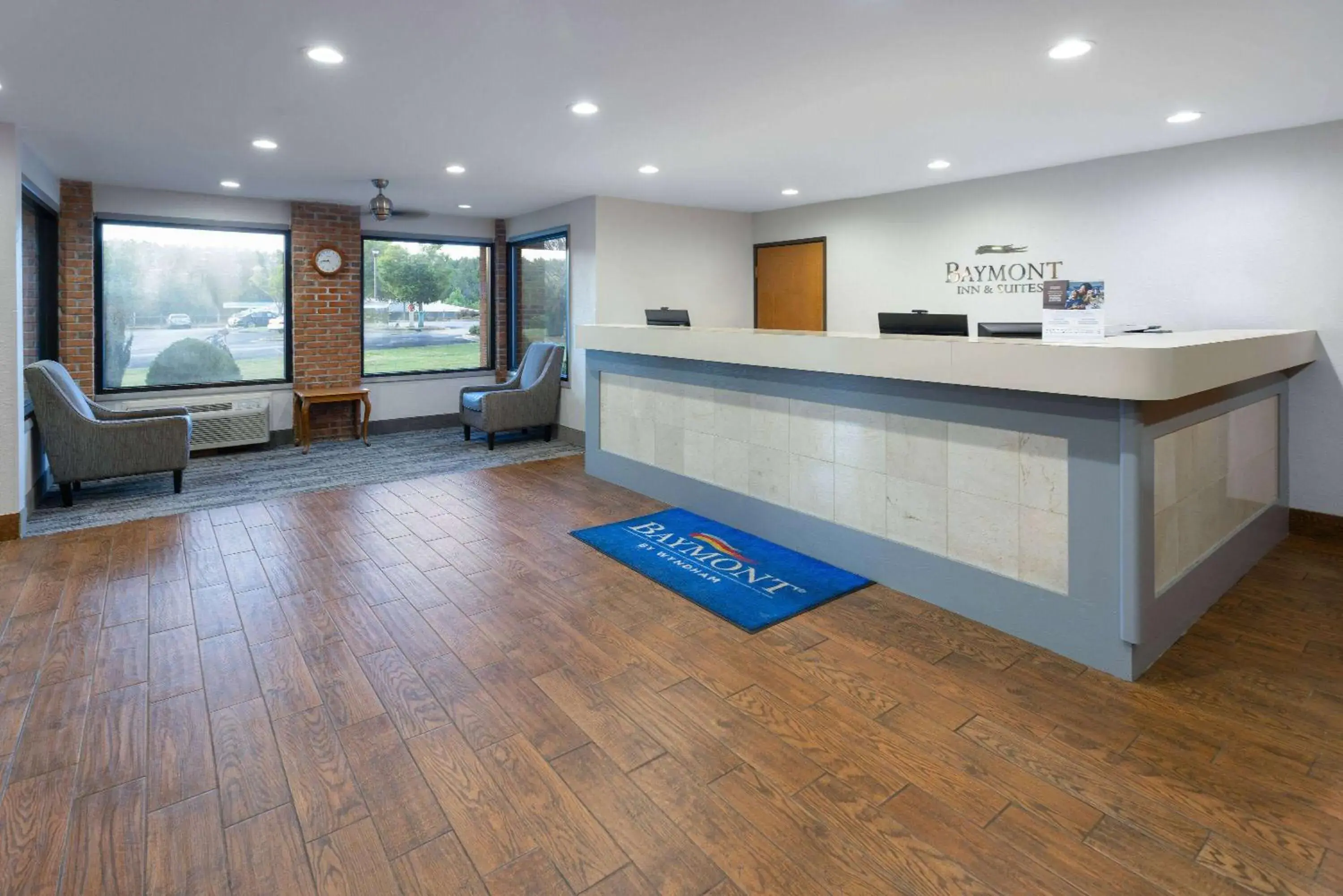 Lobby or reception in Baymont by Wyndham LaGrange Lobby or reception in Baymont by Wyndham LaGrange