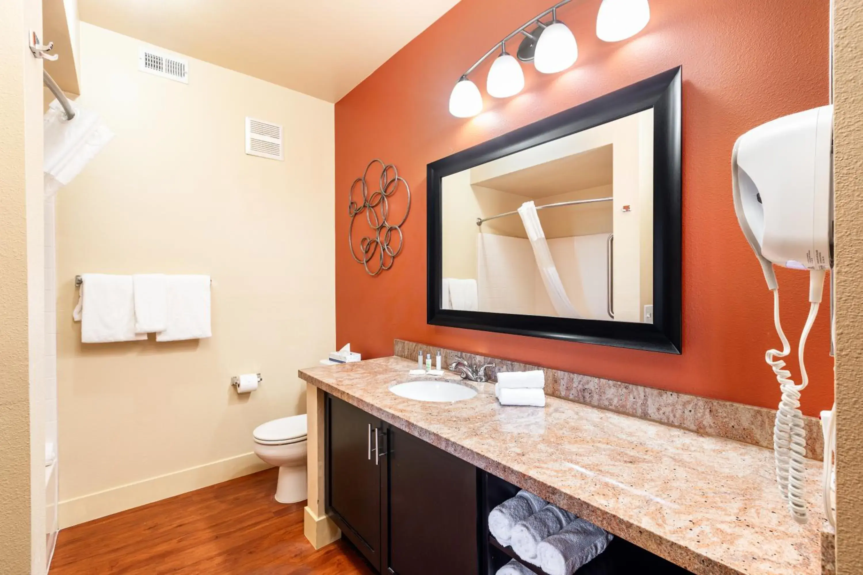 Bathroom in The Cliffs at Peace Canyon Bathroom in The Cliffs at Peace Canyon