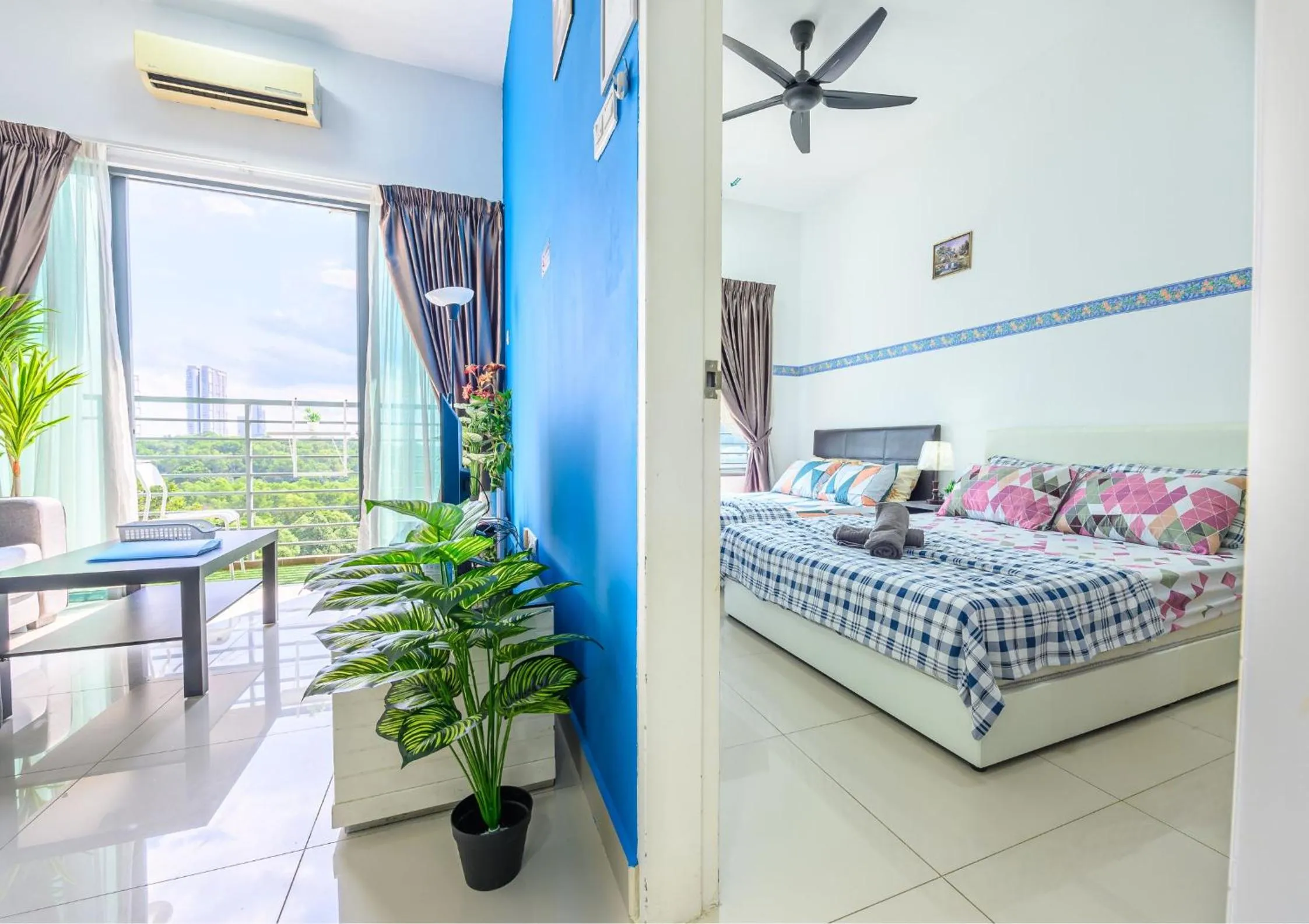 Bed in Cozy Park View Stay Above DPulze Mall #DP1