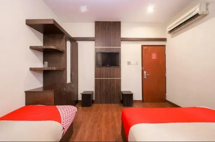 Bed in GOLDEN PALACE Bed in GOLDEN PALACE