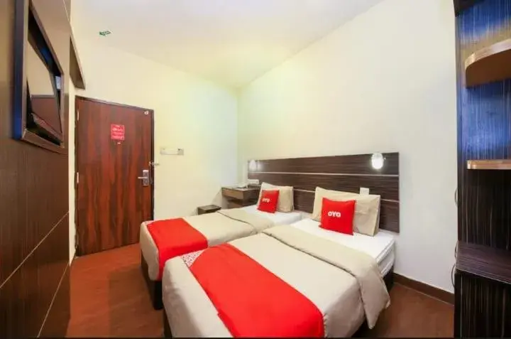 Bed in GOLDEN PALACE Bed in GOLDEN PALACE