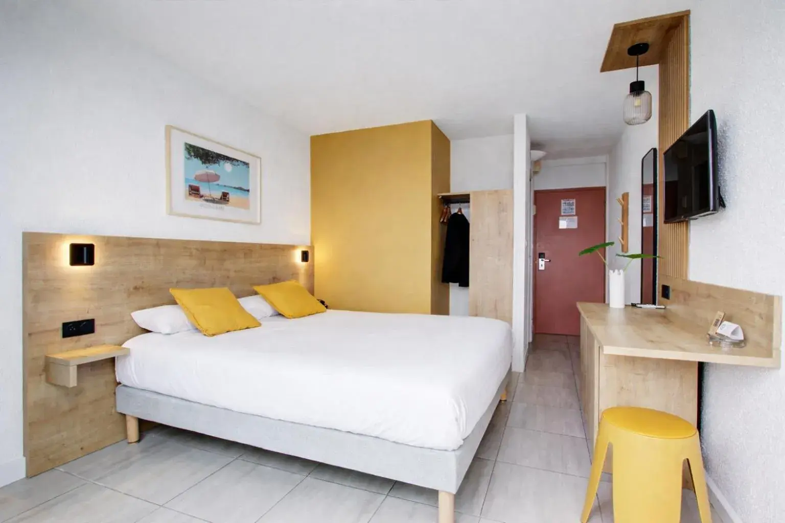 Bed in Hotel Centre Plage Bed in Hotel Centre Plage