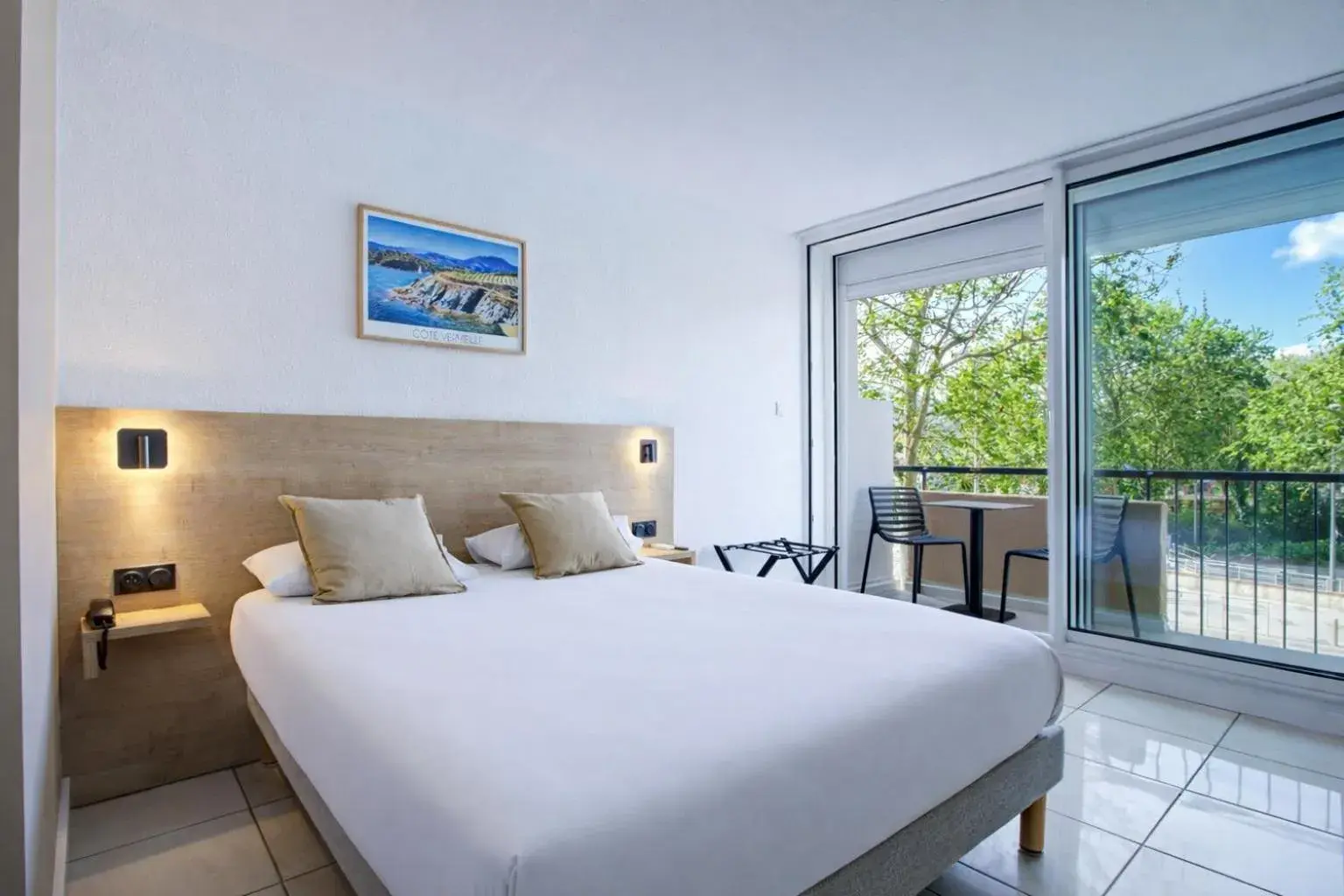 Balcony/Terrace, Bed in Hotel Centre Plage Balcony/Terrace, Bed in Hotel Centre Plage