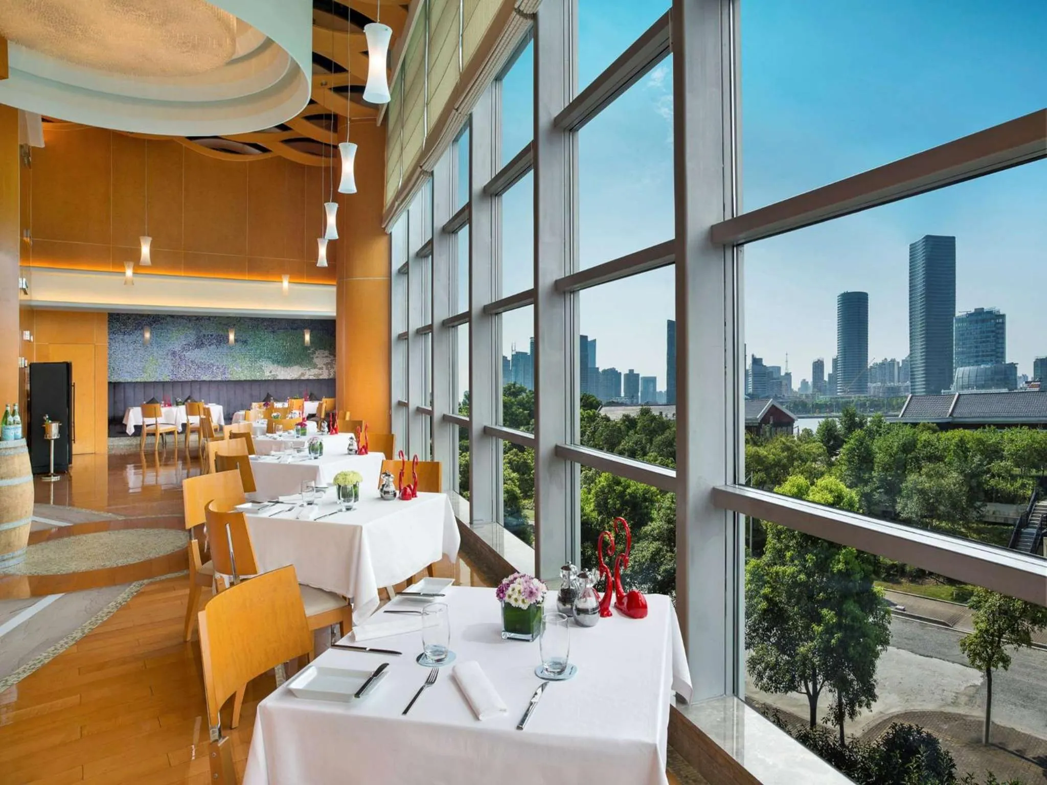 Restaurant/Places to Eat in Grand Kempinski Hotel Shanghai