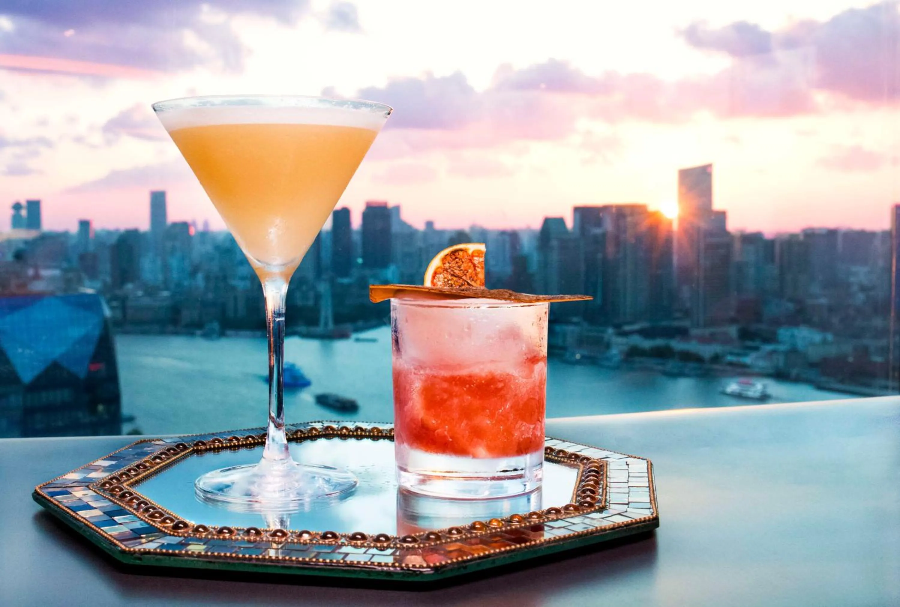 Restaurant/places to eat, Drinks in Grand Kempinski Hotel Shanghai