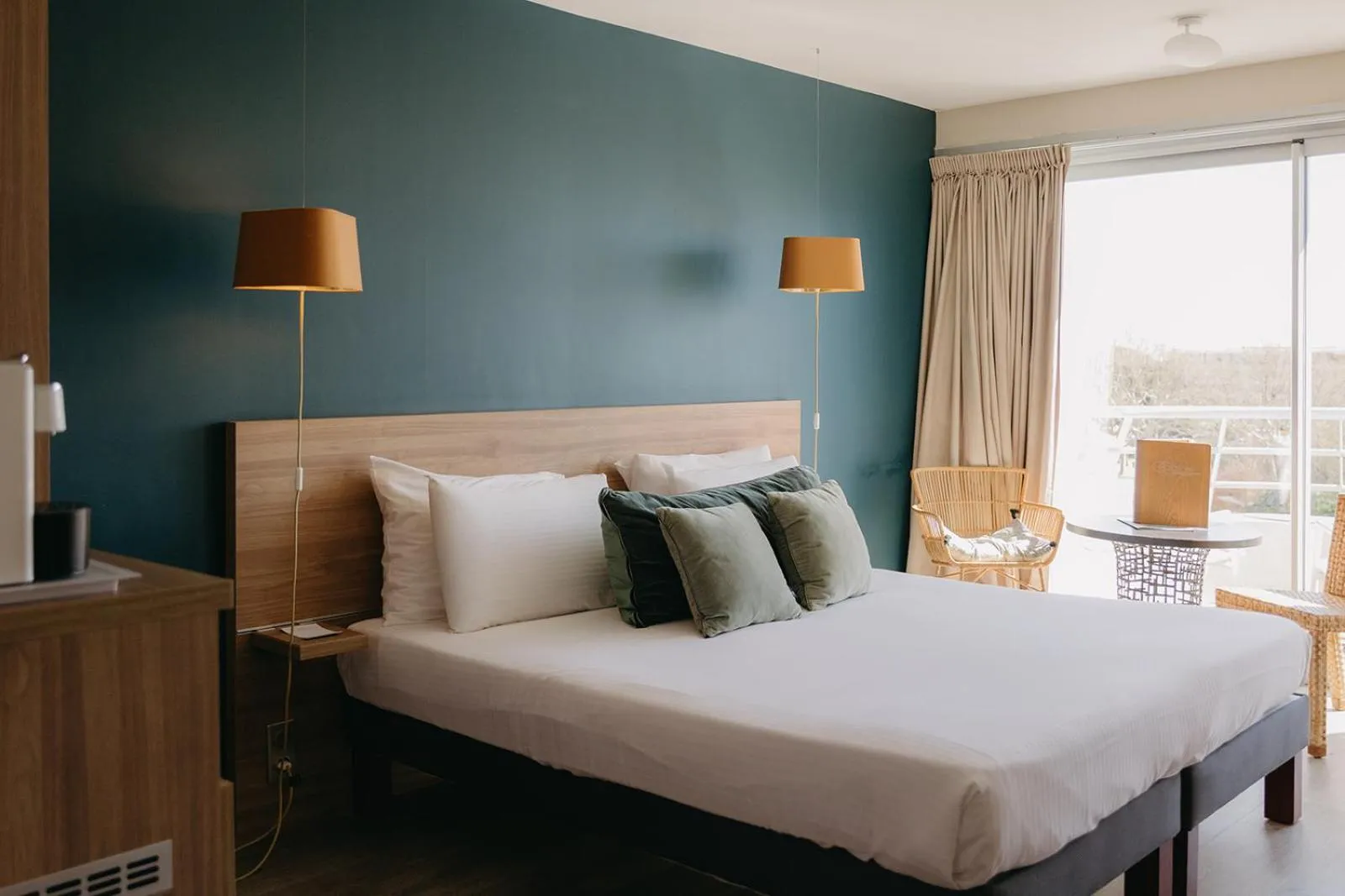 Bed in Hôtel Les Corallines - Thalasso & Resort