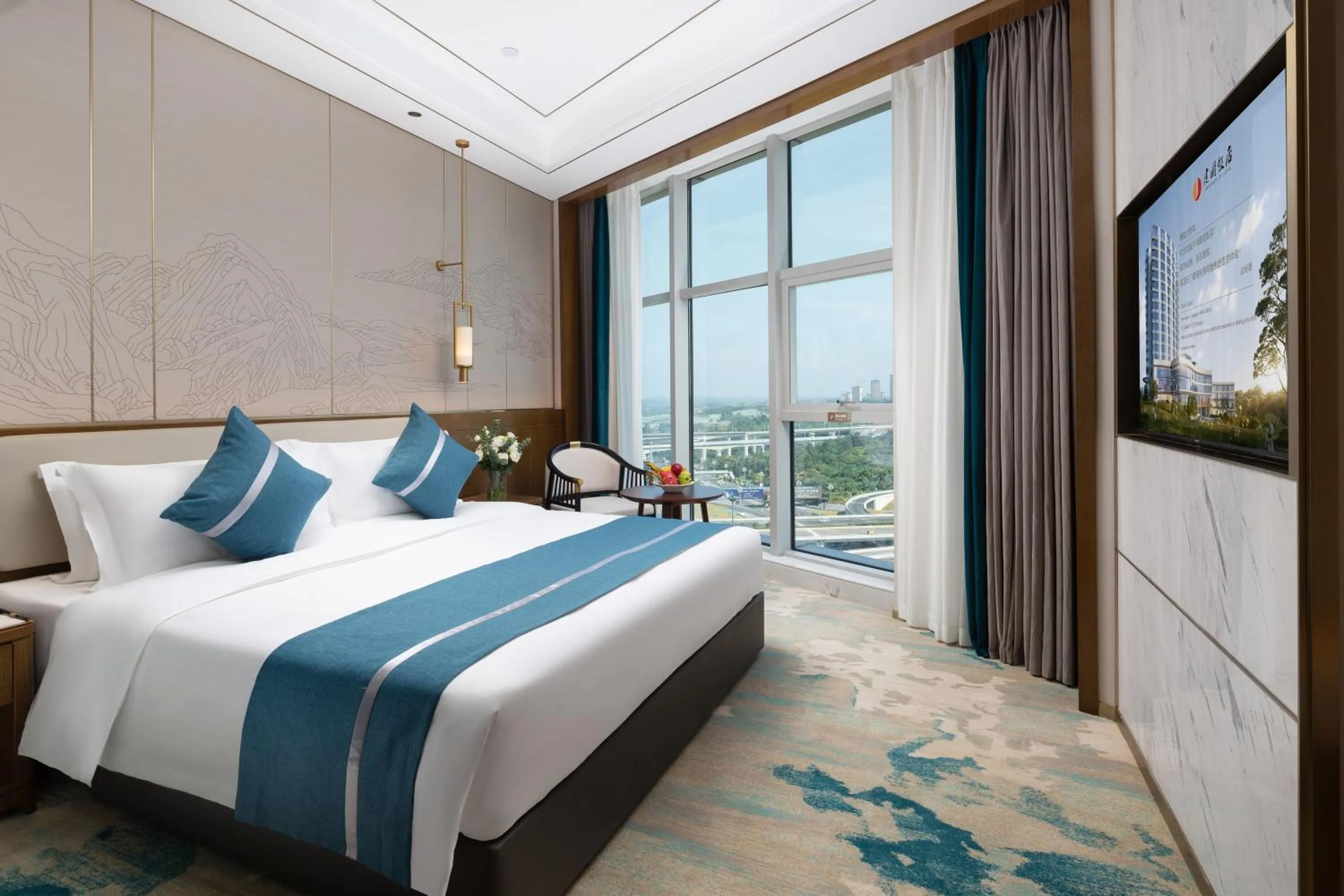 Bed in Luzhou Jianguo Hotel