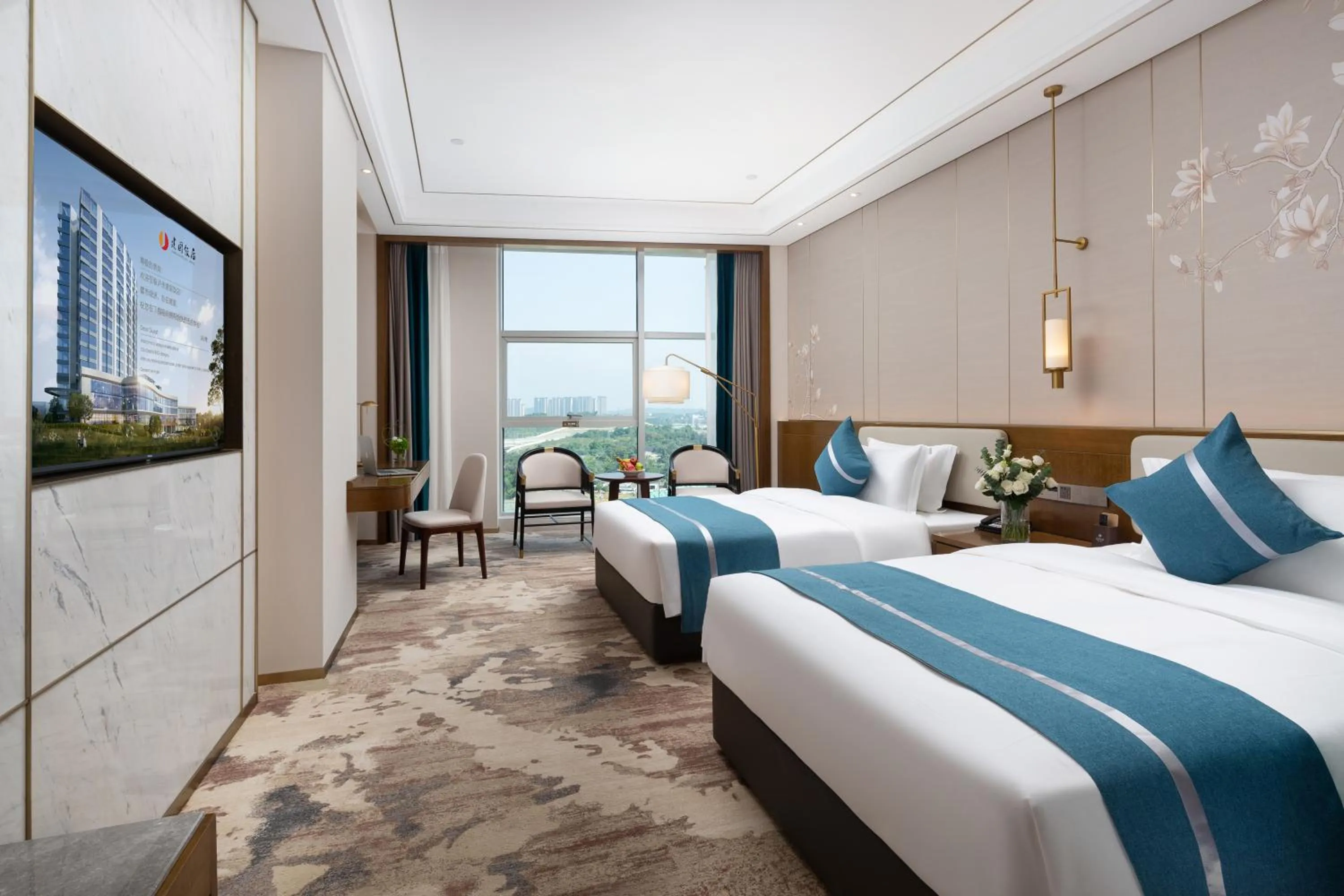 Photo of the whole room, Bed in Luzhou Jianguo Hotel