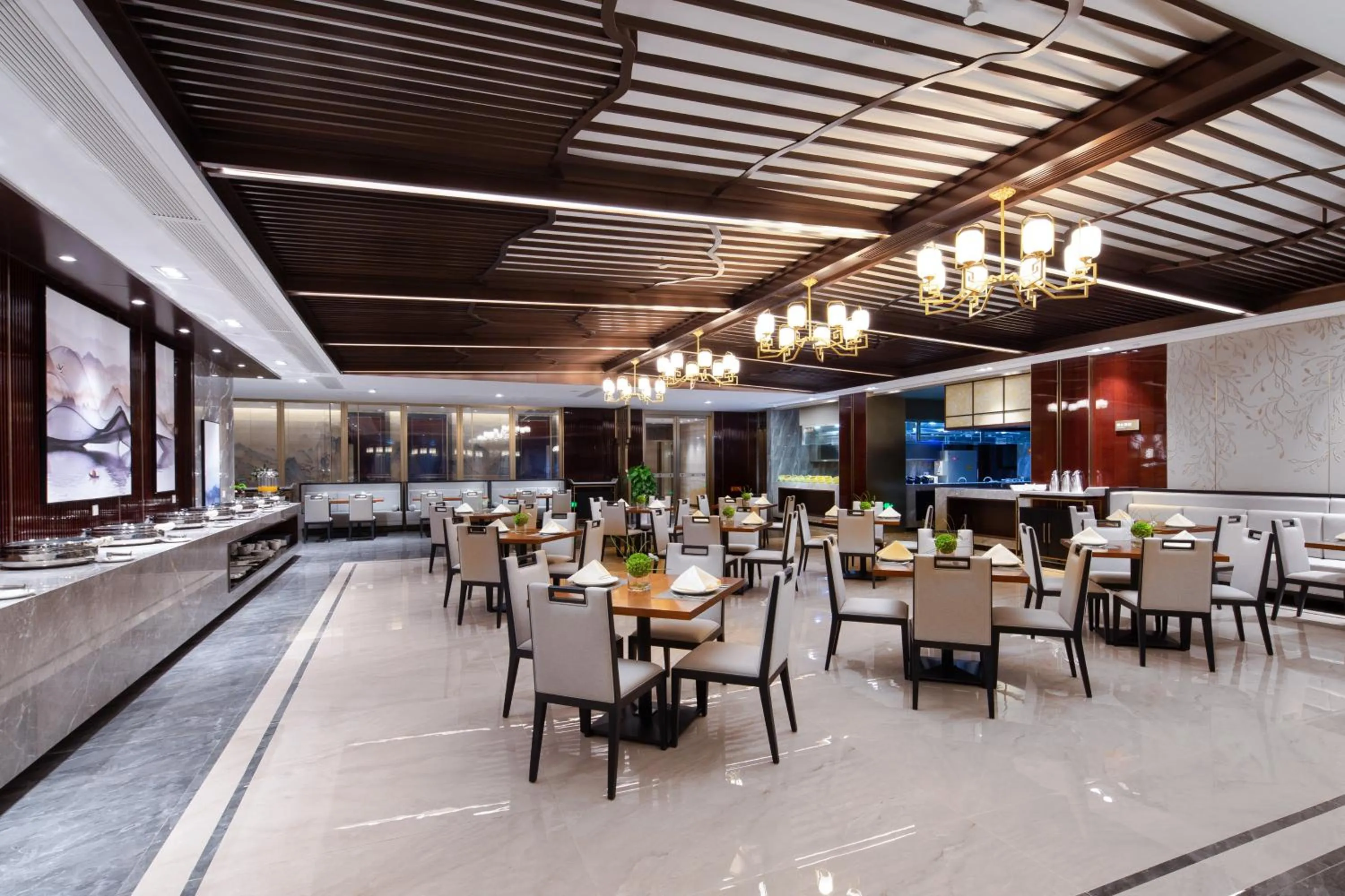 Restaurant/places to eat in Luzhou Jianguo Hotel