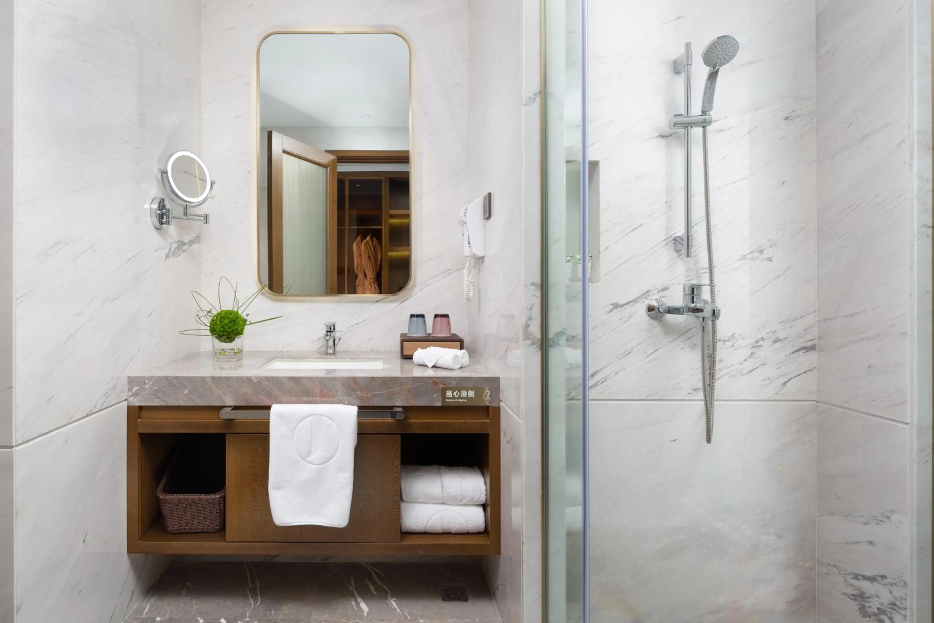 Superior Double or Twin Room in Luzhou Jianguo Hotel