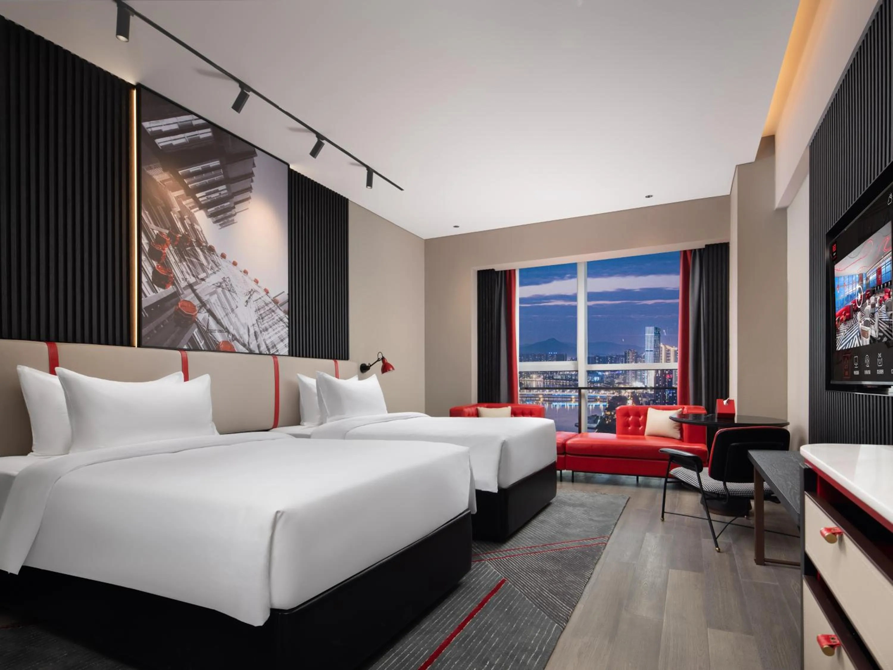 Bed in Radisson RED Hotel Zhuhai Gongbei Port