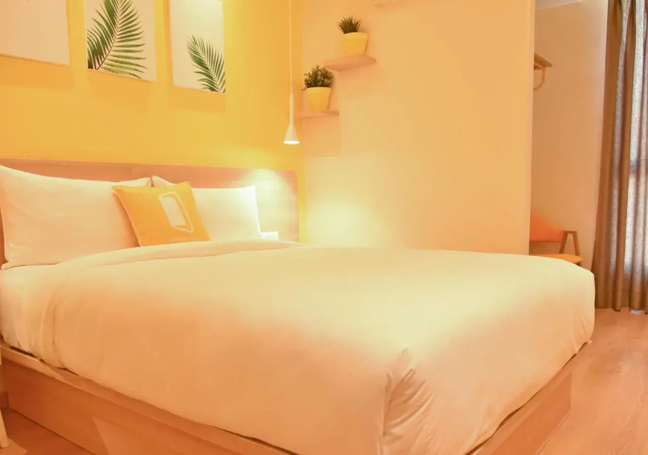 Bed in Bloom - Golf Course Road Bed in Bloom - Golf Course Road