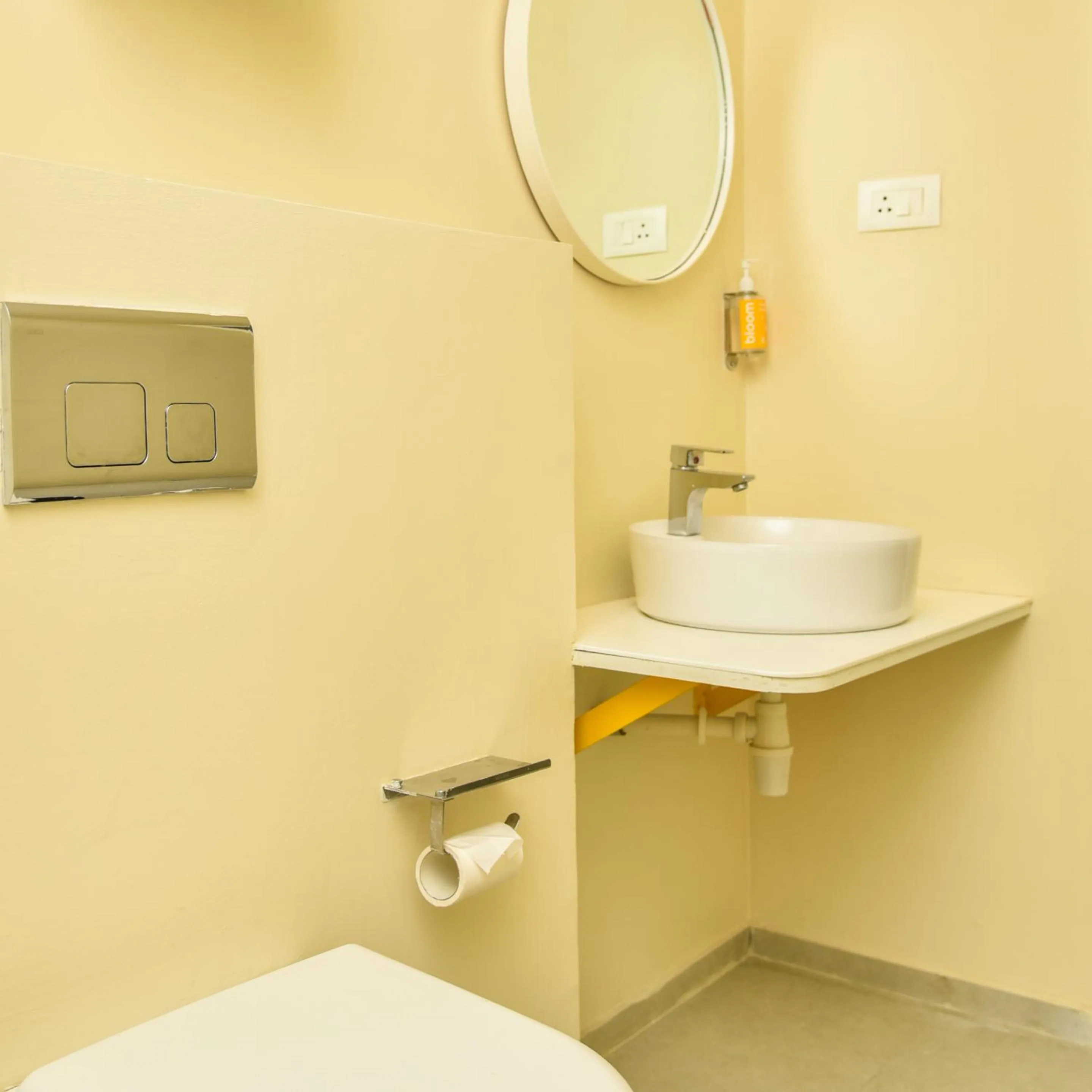 Bathroom in Bloom - Golf Course Road