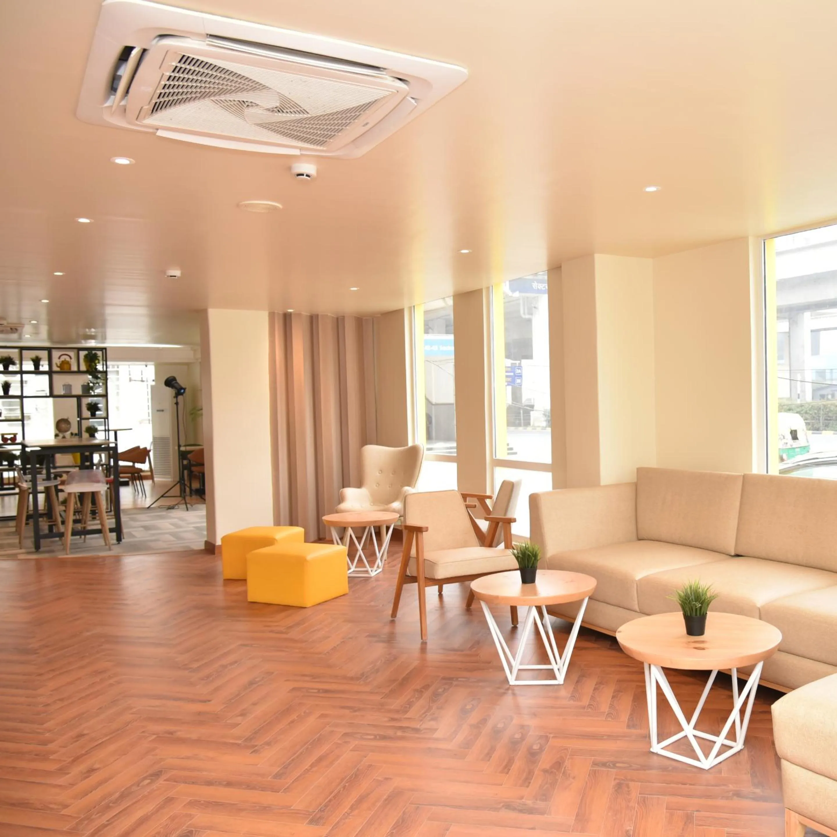 Lobby or reception in Bloom - Golf Course Road