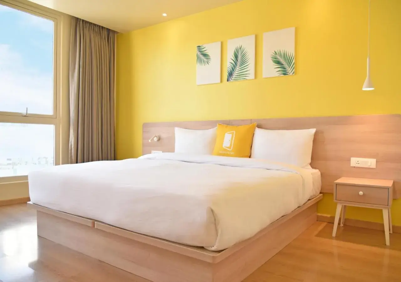 Bed in Bloom - Golf Course Road Bed in Bloom - Golf Course Road