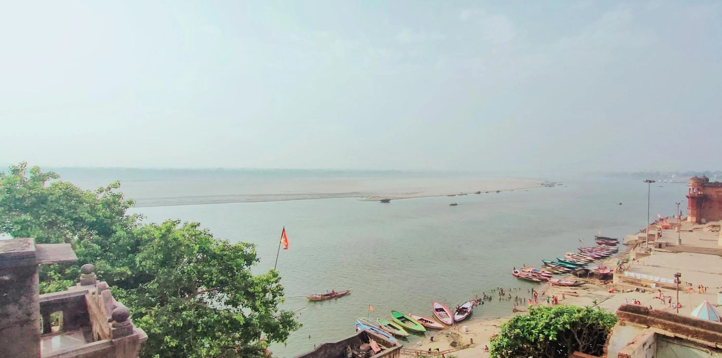 Property building in Hotel Shannti Inn